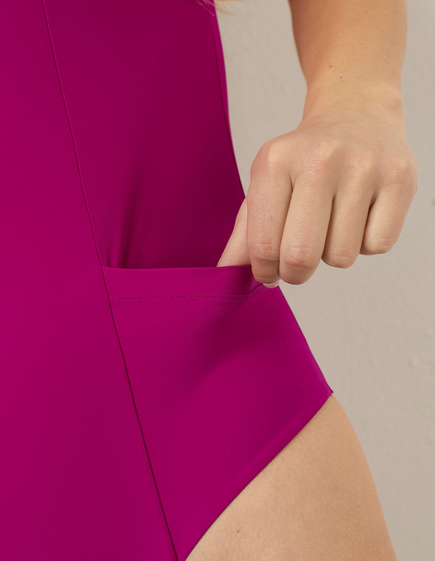 Yamamay_Sculpt Color Shaping One-Piece Swimsuit_CCID182027_261_05