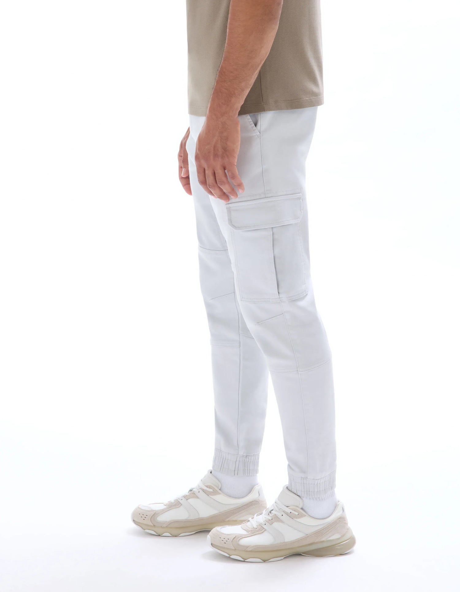 Celio_Ecru H25_Slim-Fit Cargo Pants in Stretch Cotton_COKIT4_ECRU H25_04