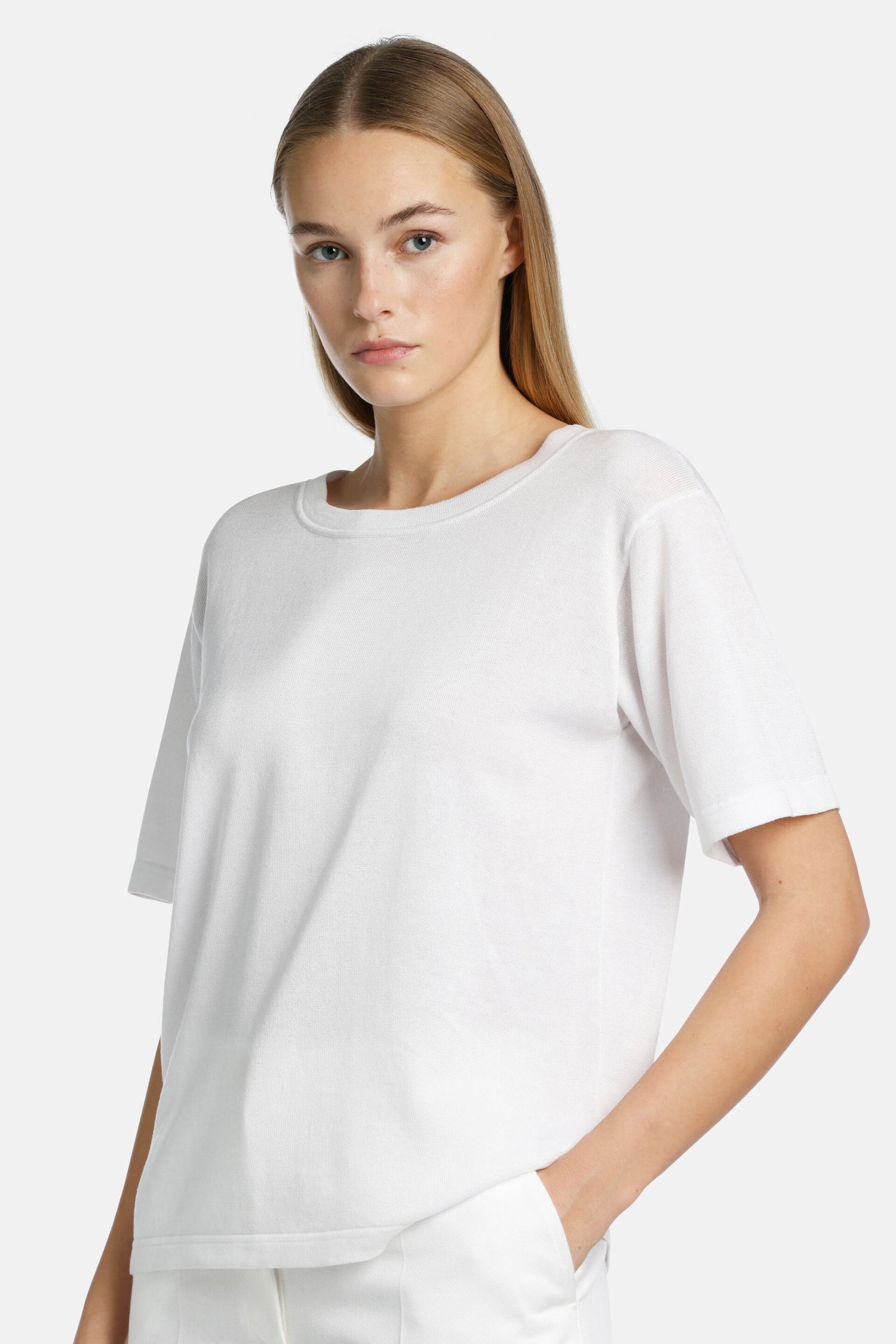 Luisa Spagnoli_Contagiri Knit T-Shirt_CONTAGIRI_0201_03