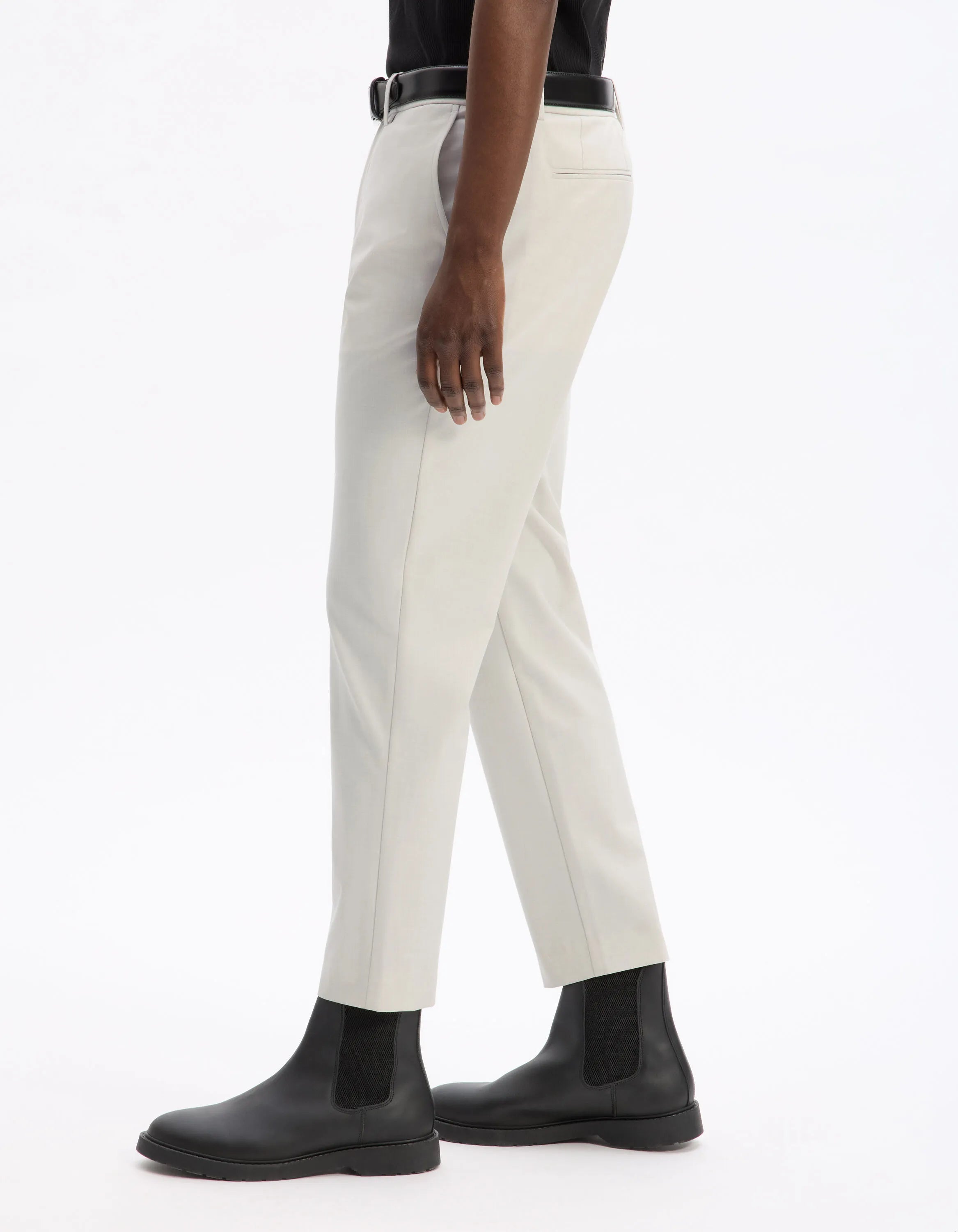 Celio_Ecru_24H Slim Stretch 7/8 Pants_COSMART_ECRU_04