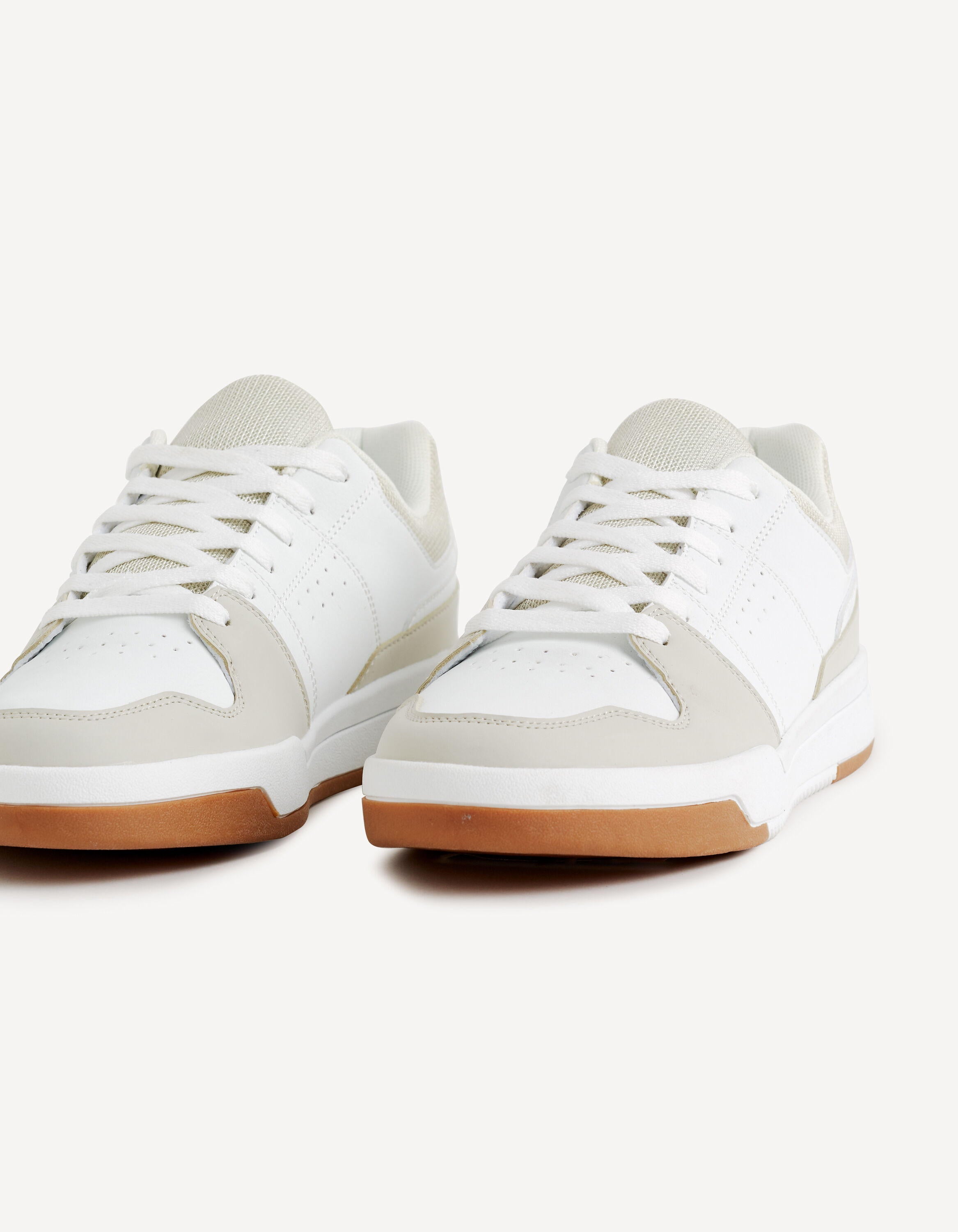 Sneakers - White_CYBASKET_WHITE_03