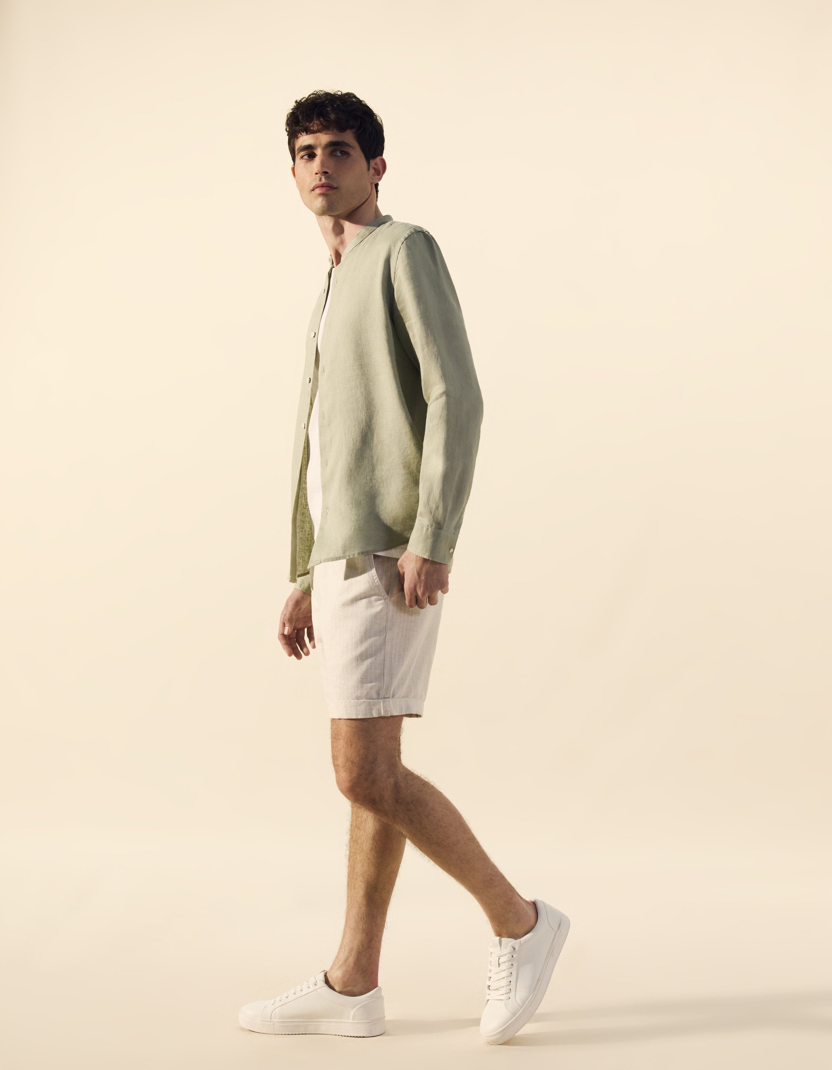 Celio_Sage Green Regular Shirt with Mao Collar 100% Linen_DAMAOLIN_VERT SAUGE_05