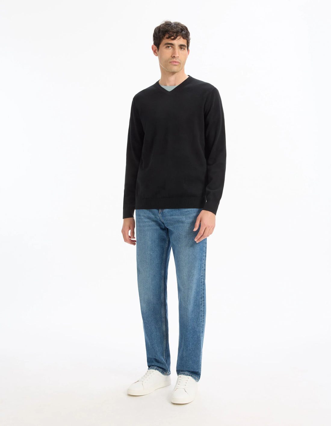 Celio_Black_100% Cotton V-Neck Sweater_DECOTONV_BLACK_02