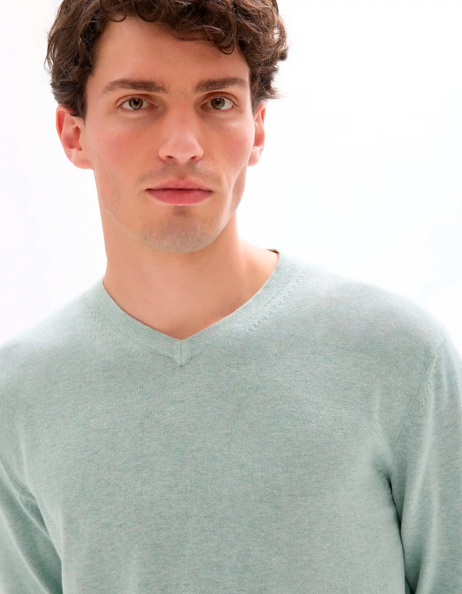 Celio_Celadon Mel_100% Cotton V-Neck Sweater_DECOTONV_CELADON MEL_04