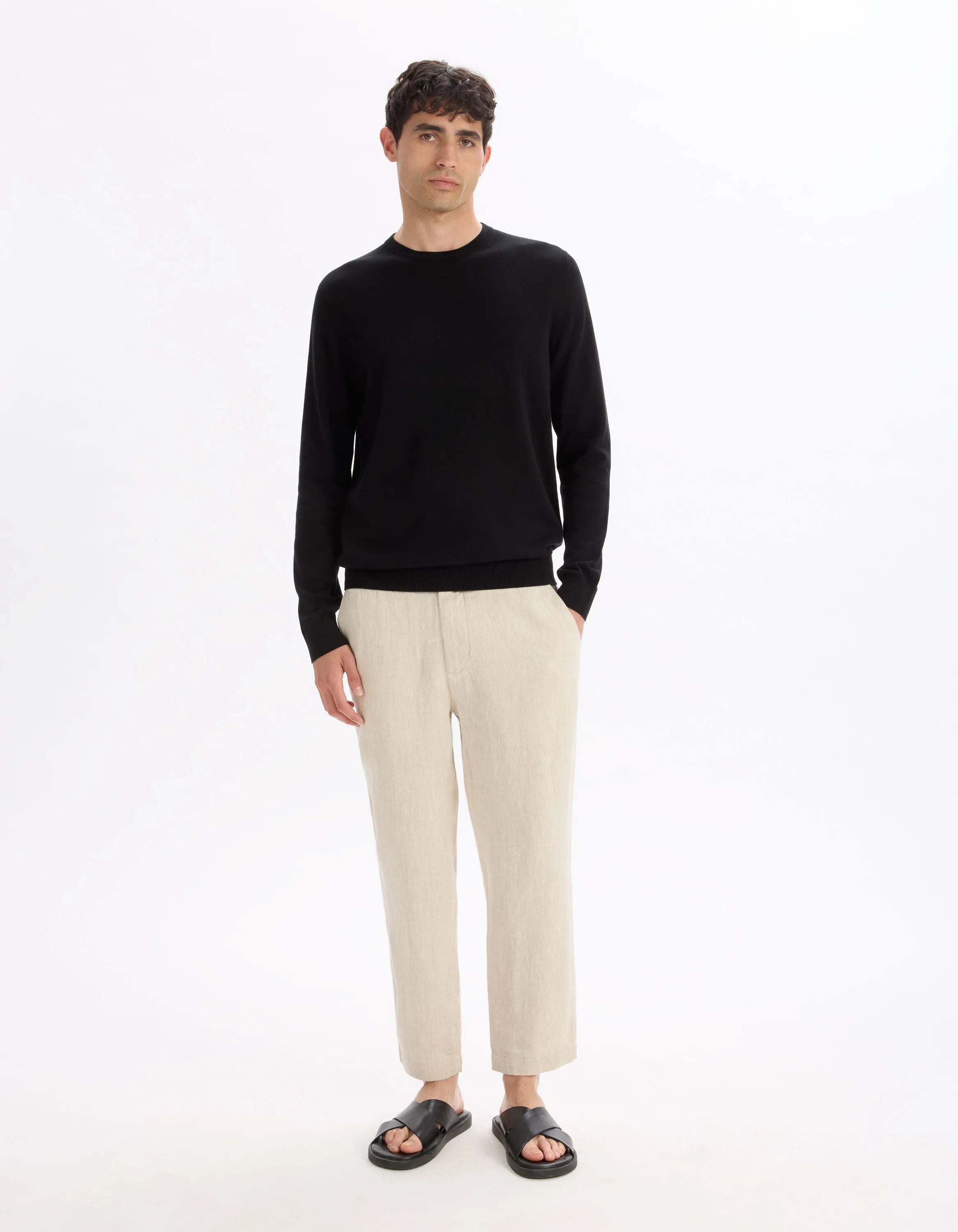 Celio_Black_100% Cotton Round Neck Sweater_DECOTON_BLACK_02