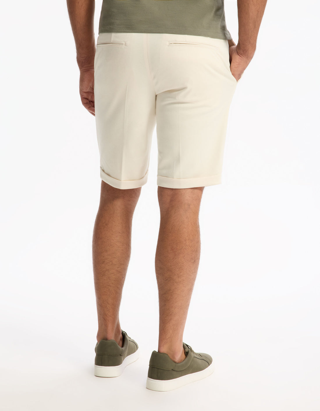 Celio_Sand 24H Knit Bermuda Shorts_DOEVANBM_SAND_02