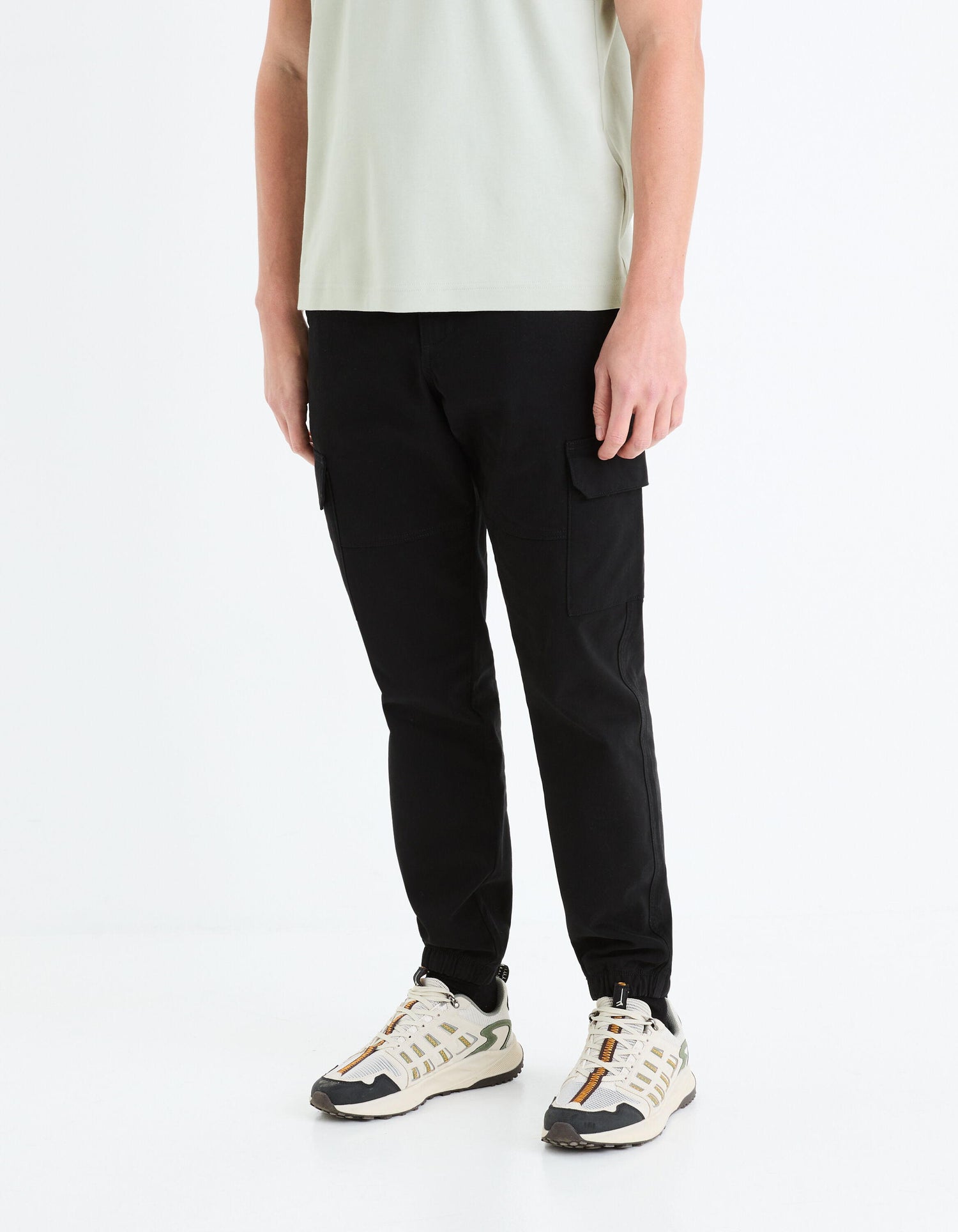 Slim Cargo Pants_DOLYTE_BLACK_01