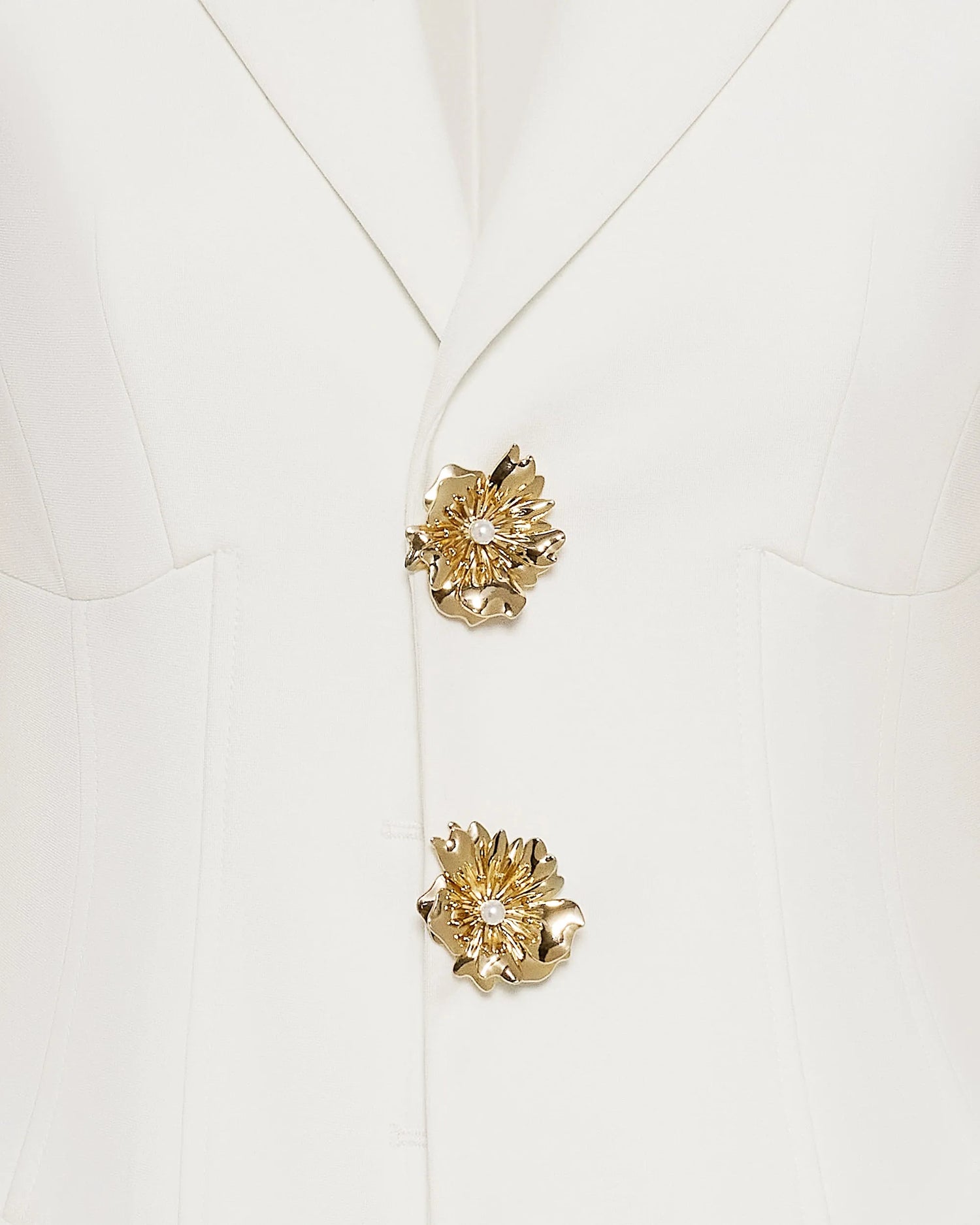 JW PEI_White_Gold Button Fitted Blazer Dress Ð White_DZ084-2_White_05
