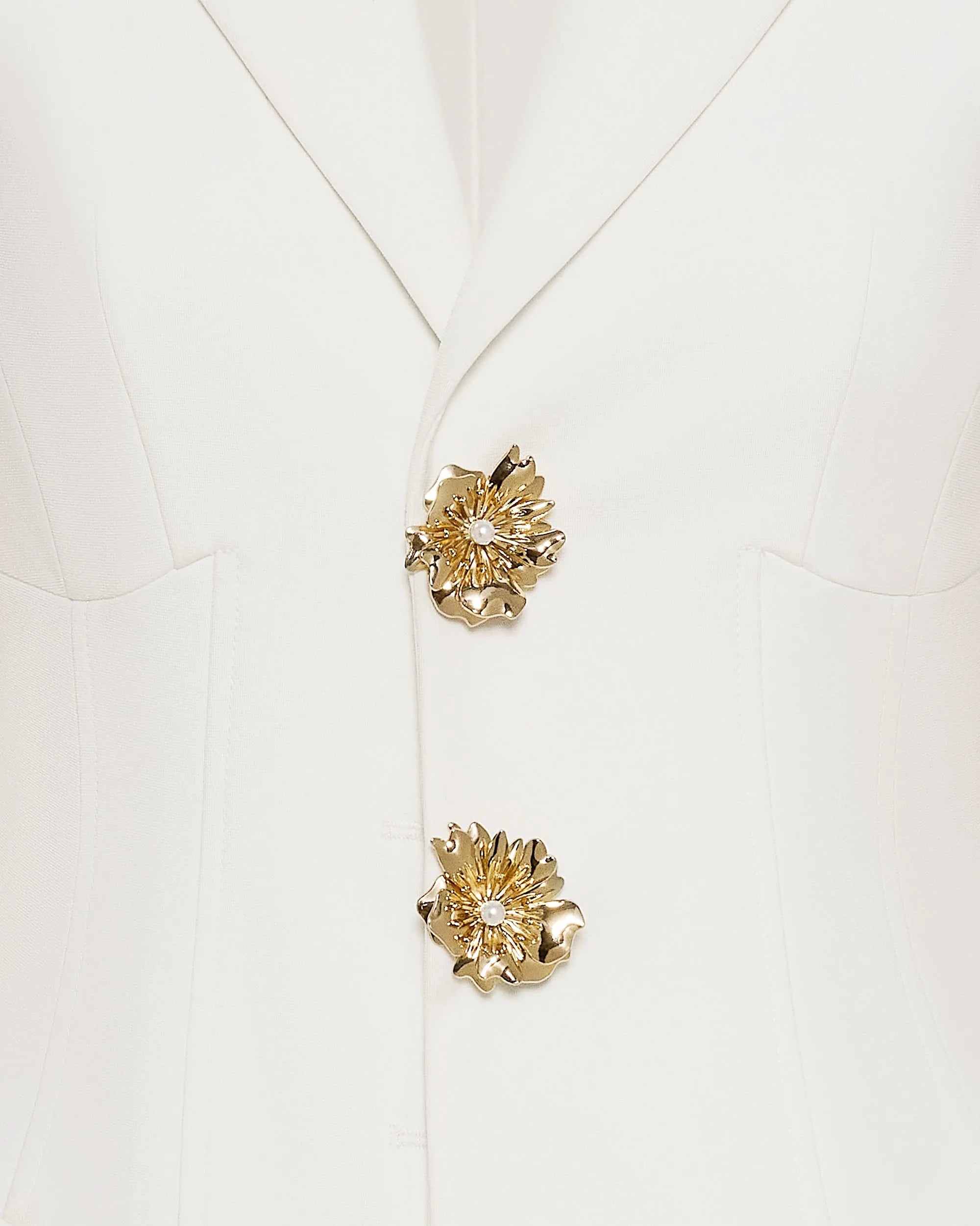 JW PEI_White_Gold Button Fitted Blazer Dress Ð White_DZ084-2_White_05