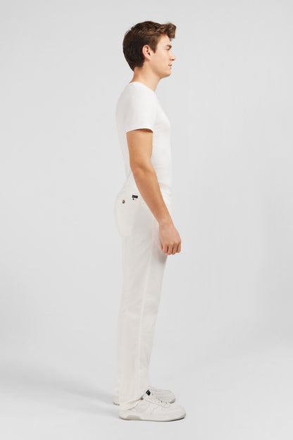 White Chinos_E24BAS0C0001_BC_04