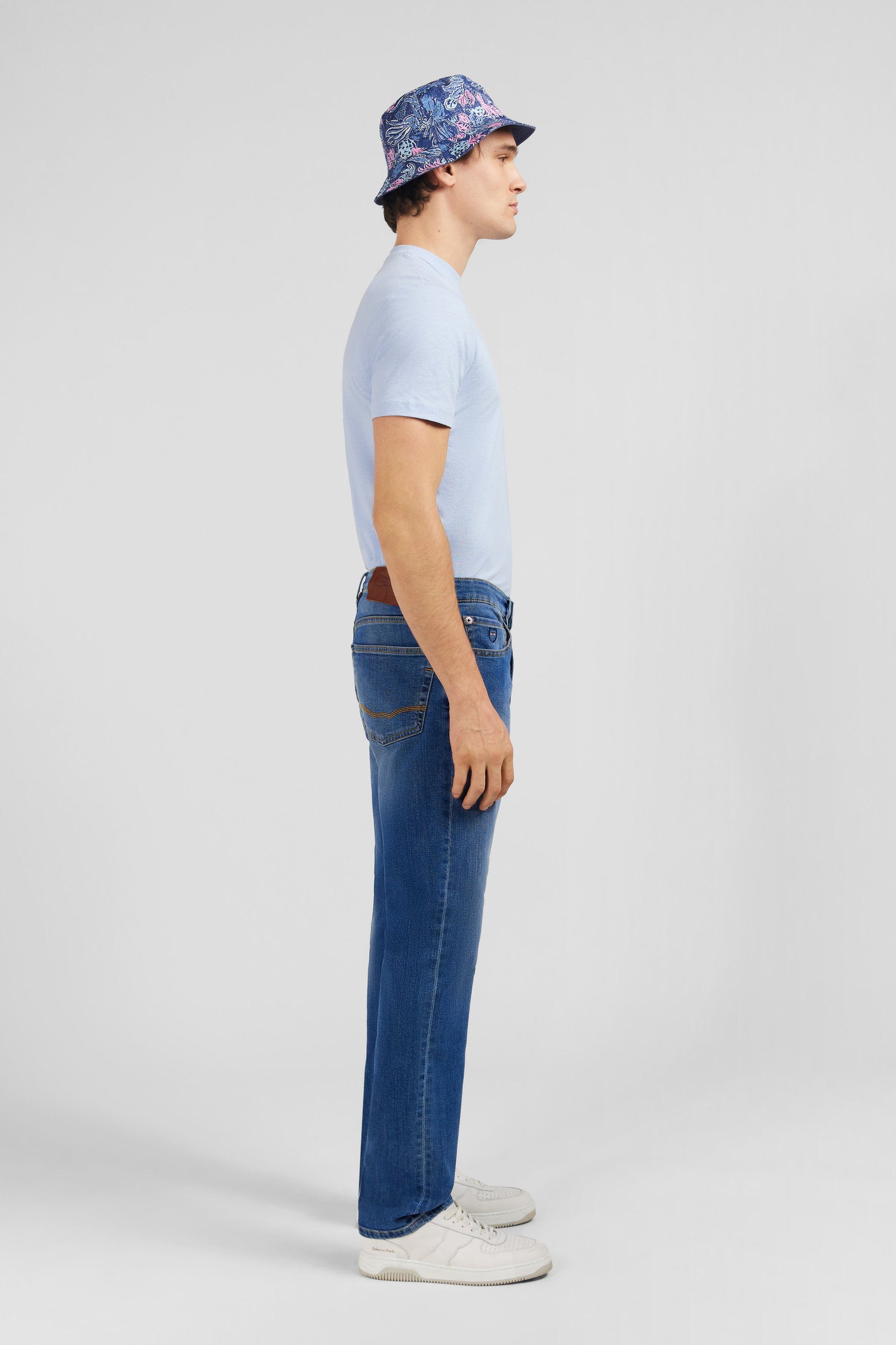 5-Pocket Blue Jeans_E24BAS5P0016_BLF2_04