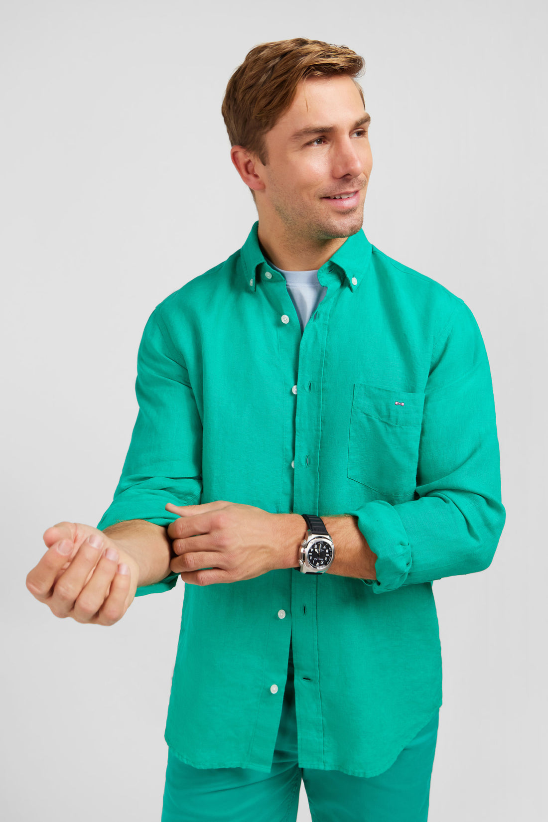 Plain Green Linen Shirt_E24CHECL0005_VEV10_02