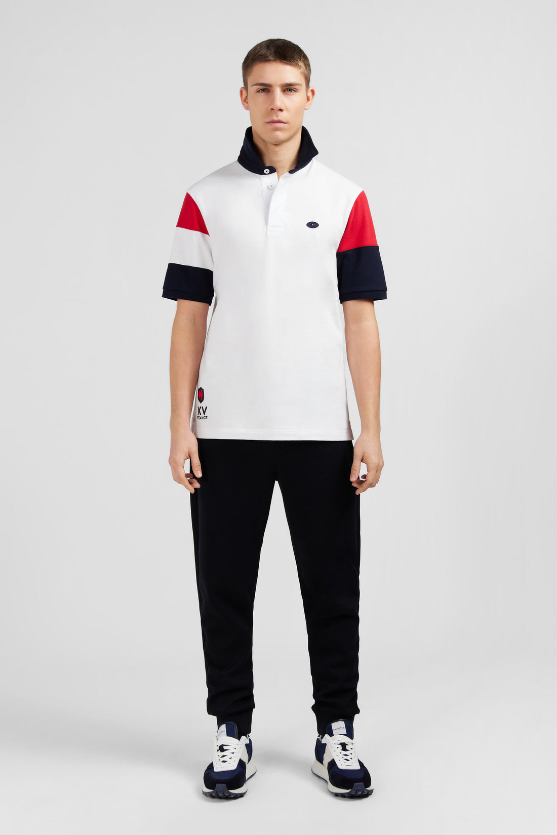 White Colour-Block Short-Sleeved Polo Shirt With XV De France Embroidery_E24MAIMC0013_BC_01