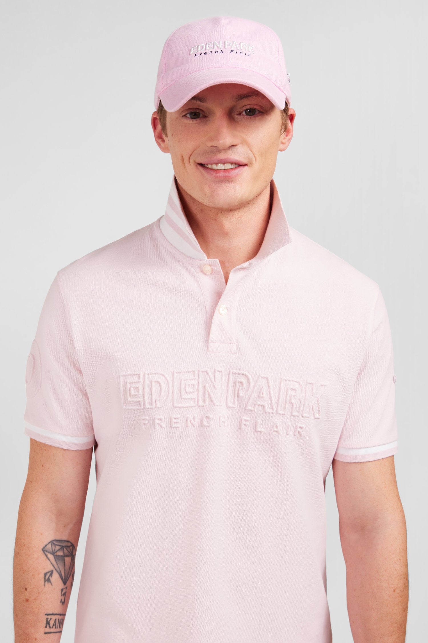 Plain Pink Short-Sleeved Polo Shirt_E24MAIPC0002_ROC11_02