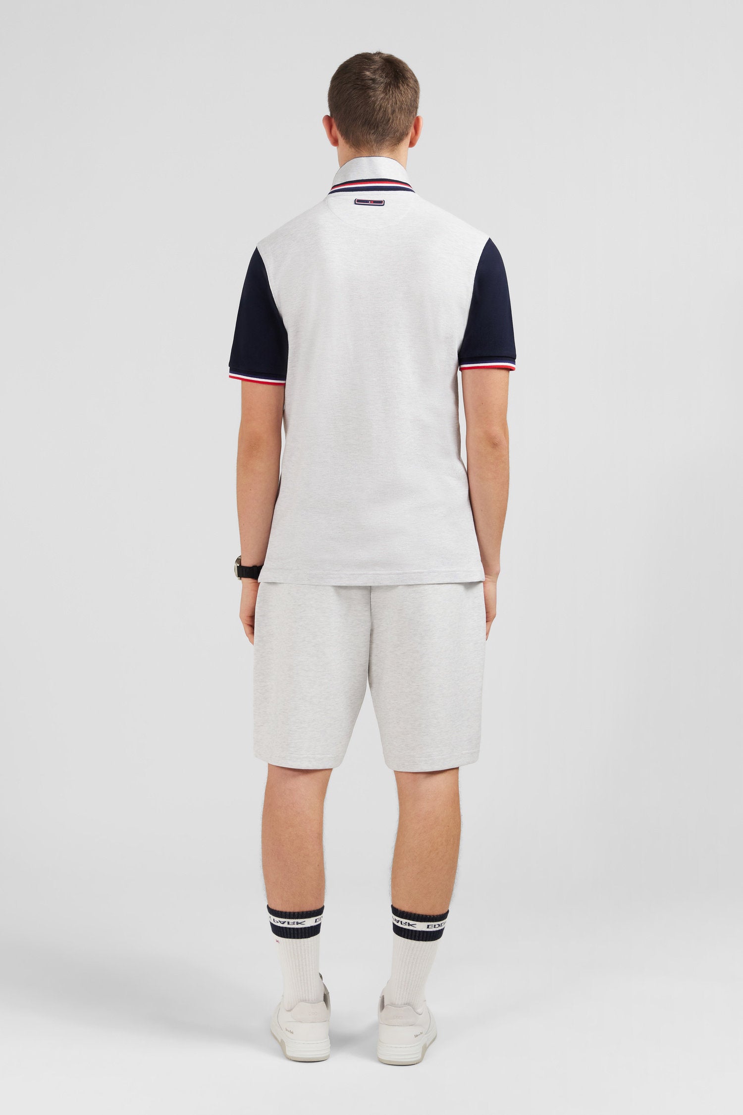 Grey Short-Sleeved Colour-Block Polo Shirt_E24MAIPC0010_GRC7_04