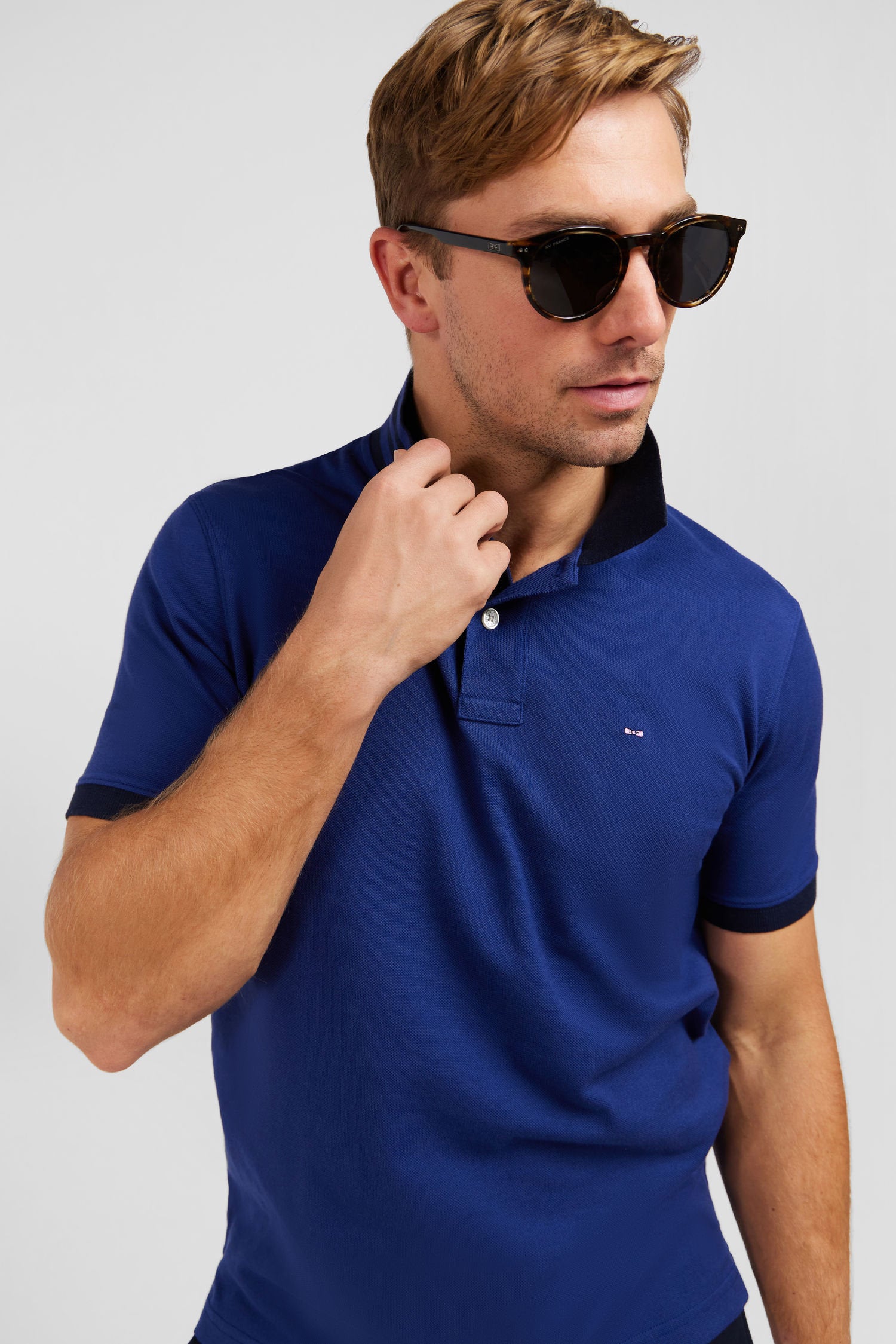 Navy Blue Short-Sleeved Polo Shirt_E24MAIPC0014_BLF13_02