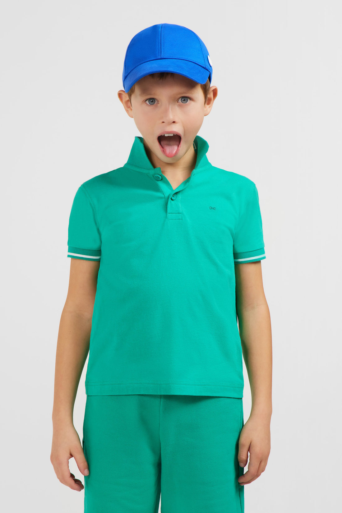 Green Short-Sleeved Polo Shirt In PiquŽ Cotton_E24MAIPC0040_VEV10_02