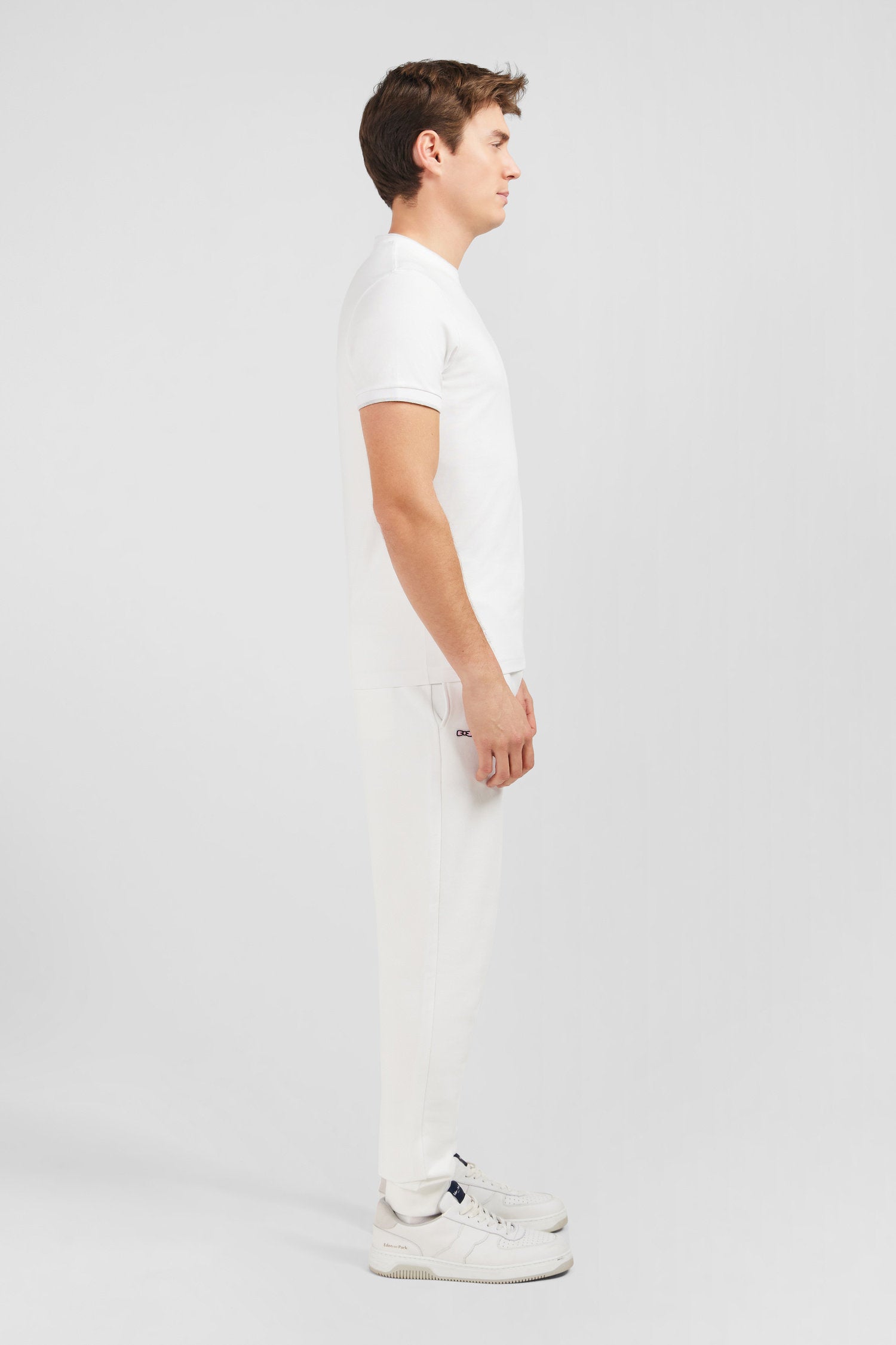 Plain White Short-Sleeved T-Shirt_E24MAITC0010_BC_04