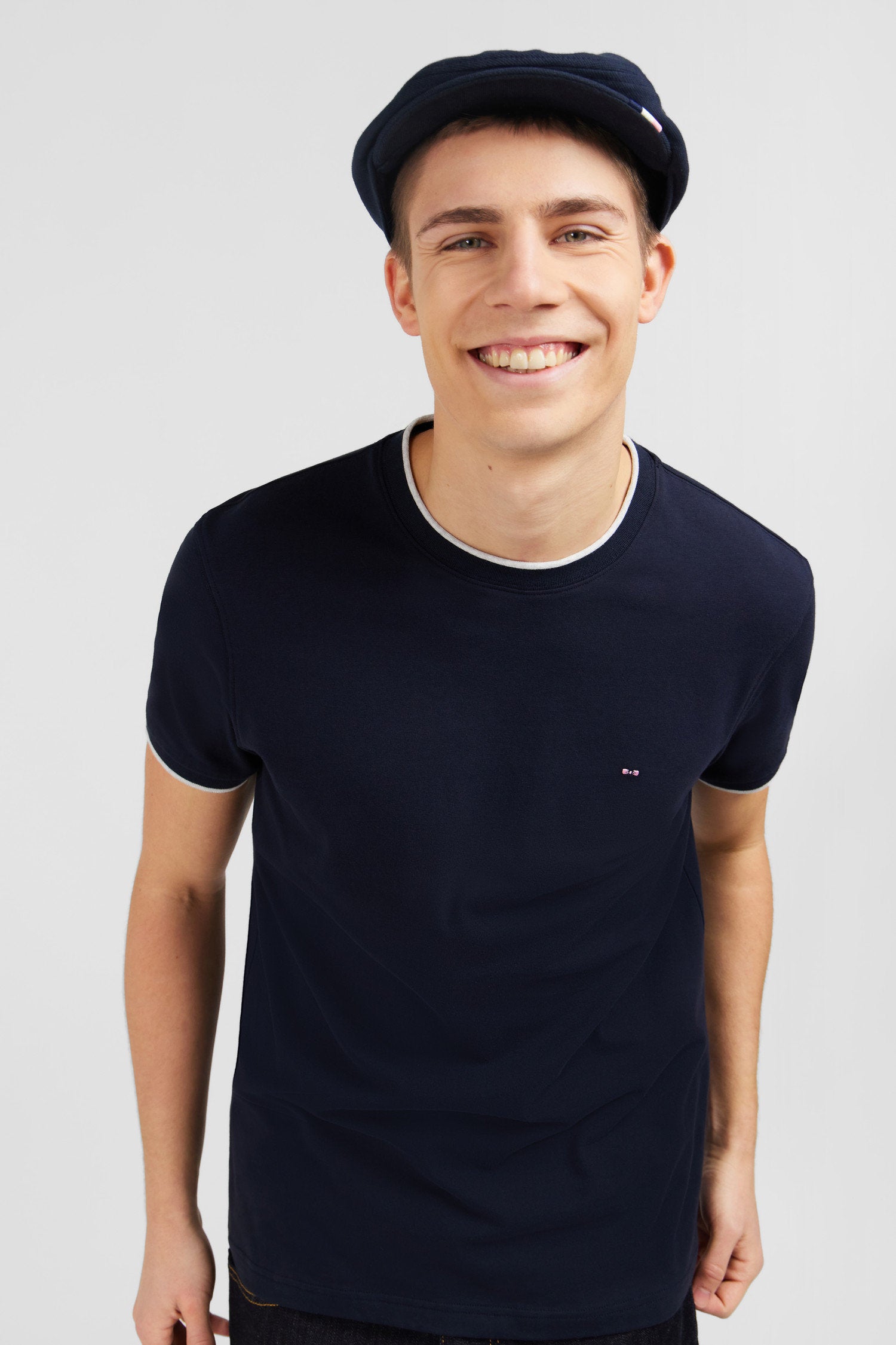 Plain Dark Blue Short-Sleeved T-Shirt_E24MAITC0010_BLF_02