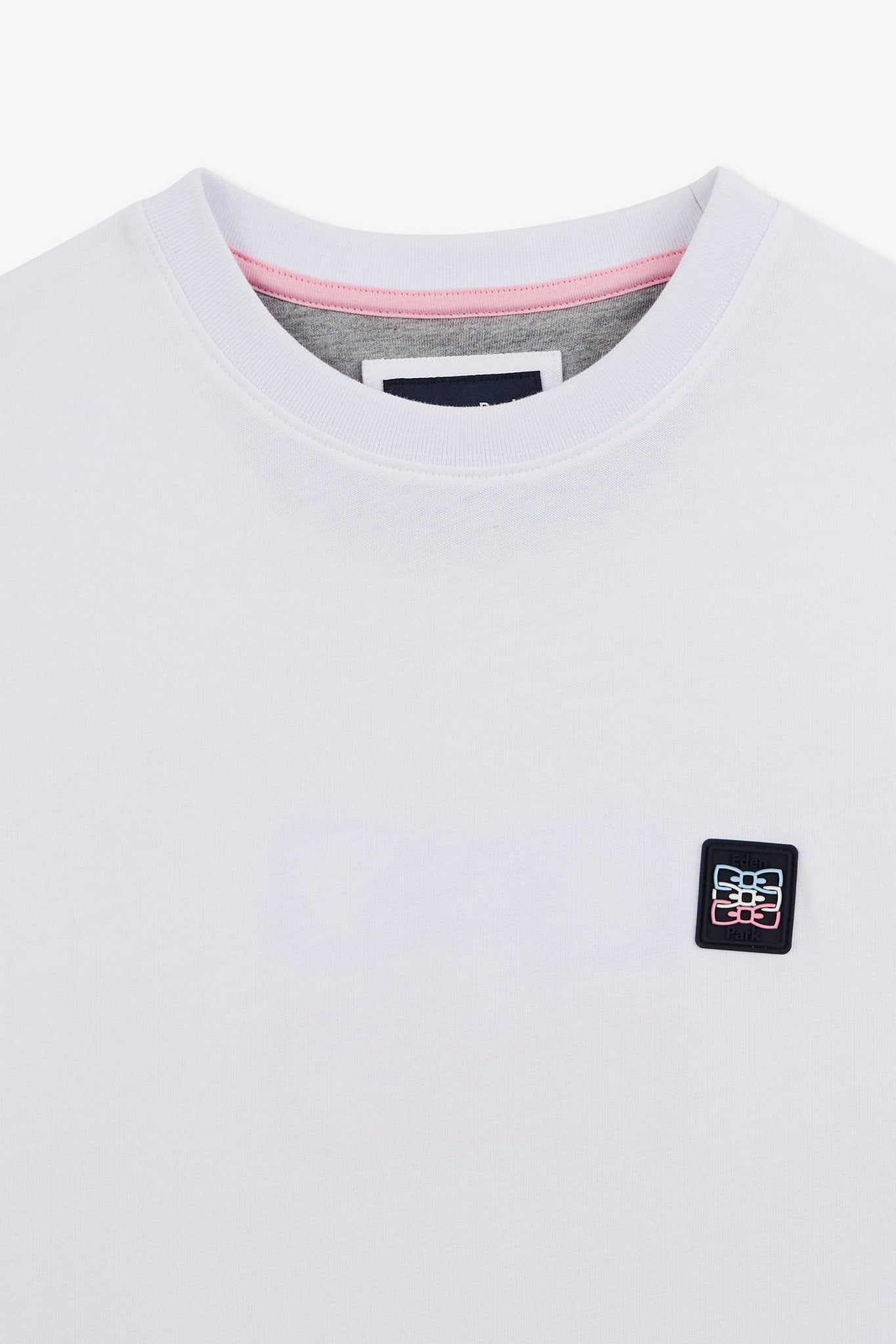 White Short-Sleeved T-Shirt With Embossed Logo_E24MAITC0043_BC_06