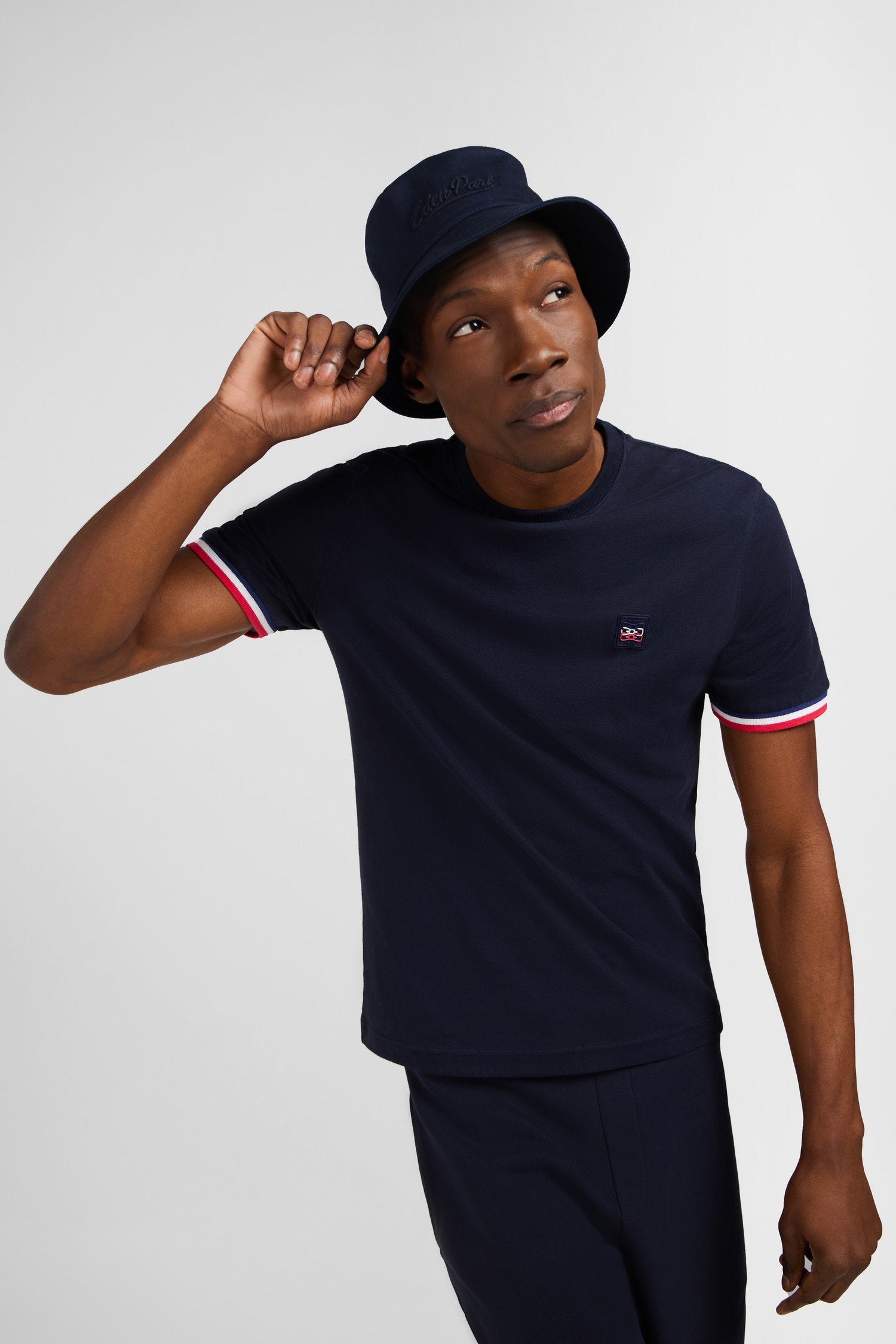 Navy Blue Short-Sleeved T-Shirt With Embossed Logo_E24MAITC0043_BLF_02