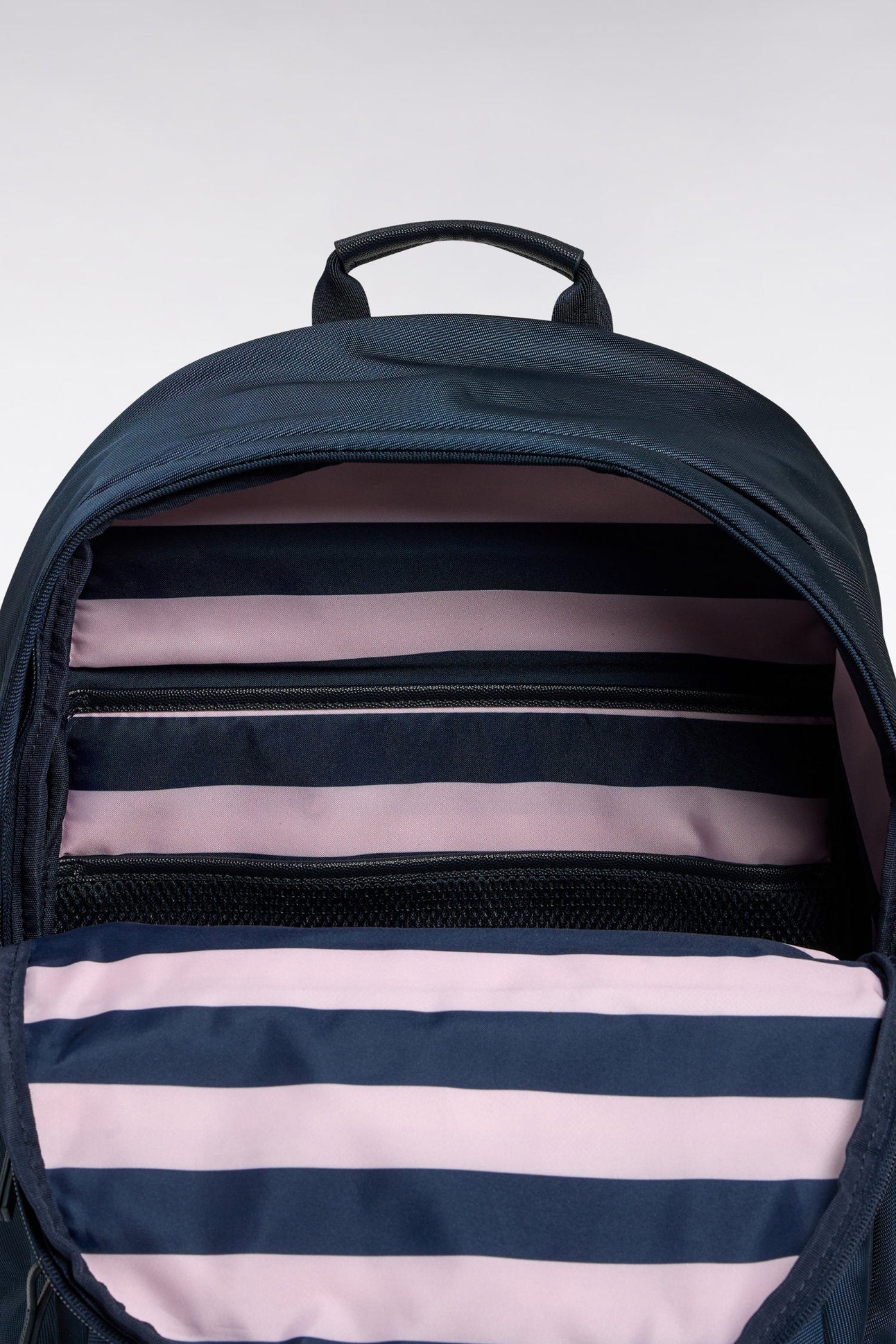 Eden Park_Canvas and Black Leather Backpack_E25BAGSD0004_BLF_04