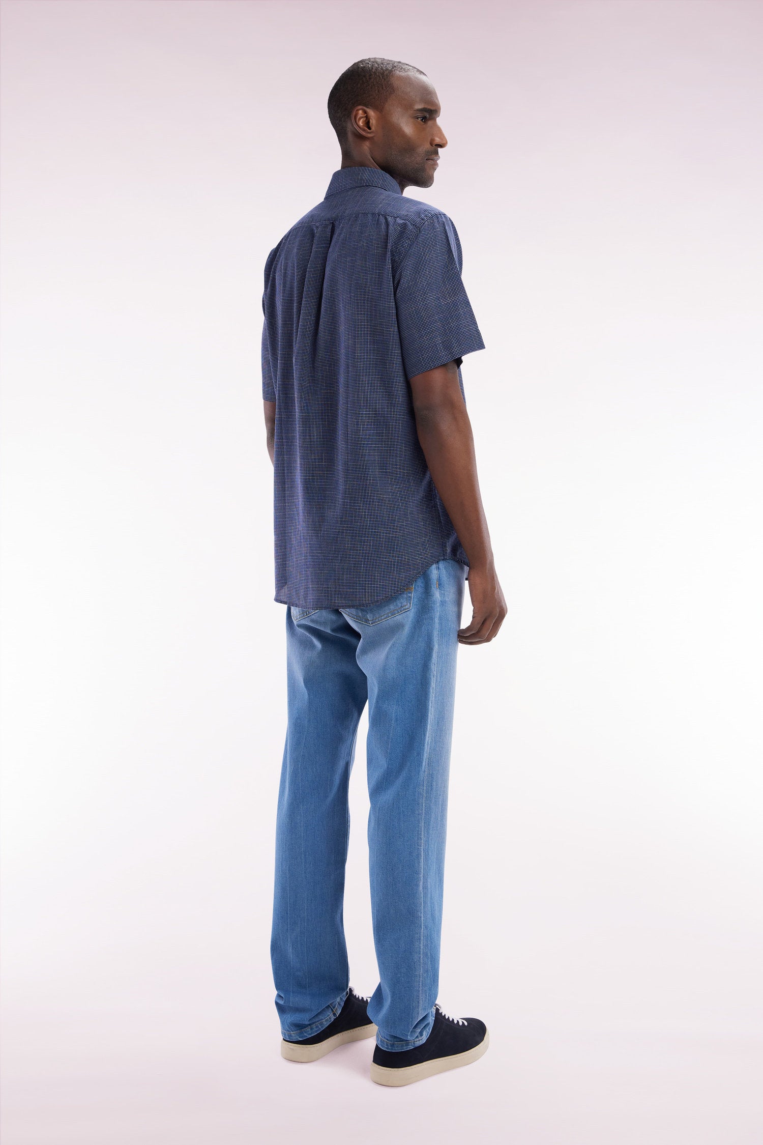 Eden Park_Straight-Fit Medium-Wash Stretch Denim 5-Pocket Jeans_E25BAS5P0003_BLM27_02
