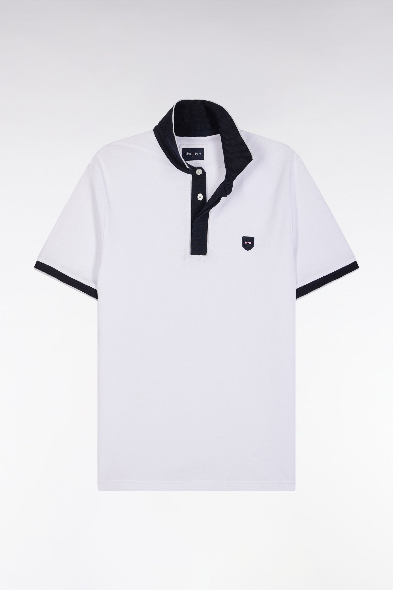 Eden Park_Slim-Fit Plain Short-Sleeved Polo Shirt in White Stretch Cotton with Contrasting Piping_E25MAIPC0009_BC_04