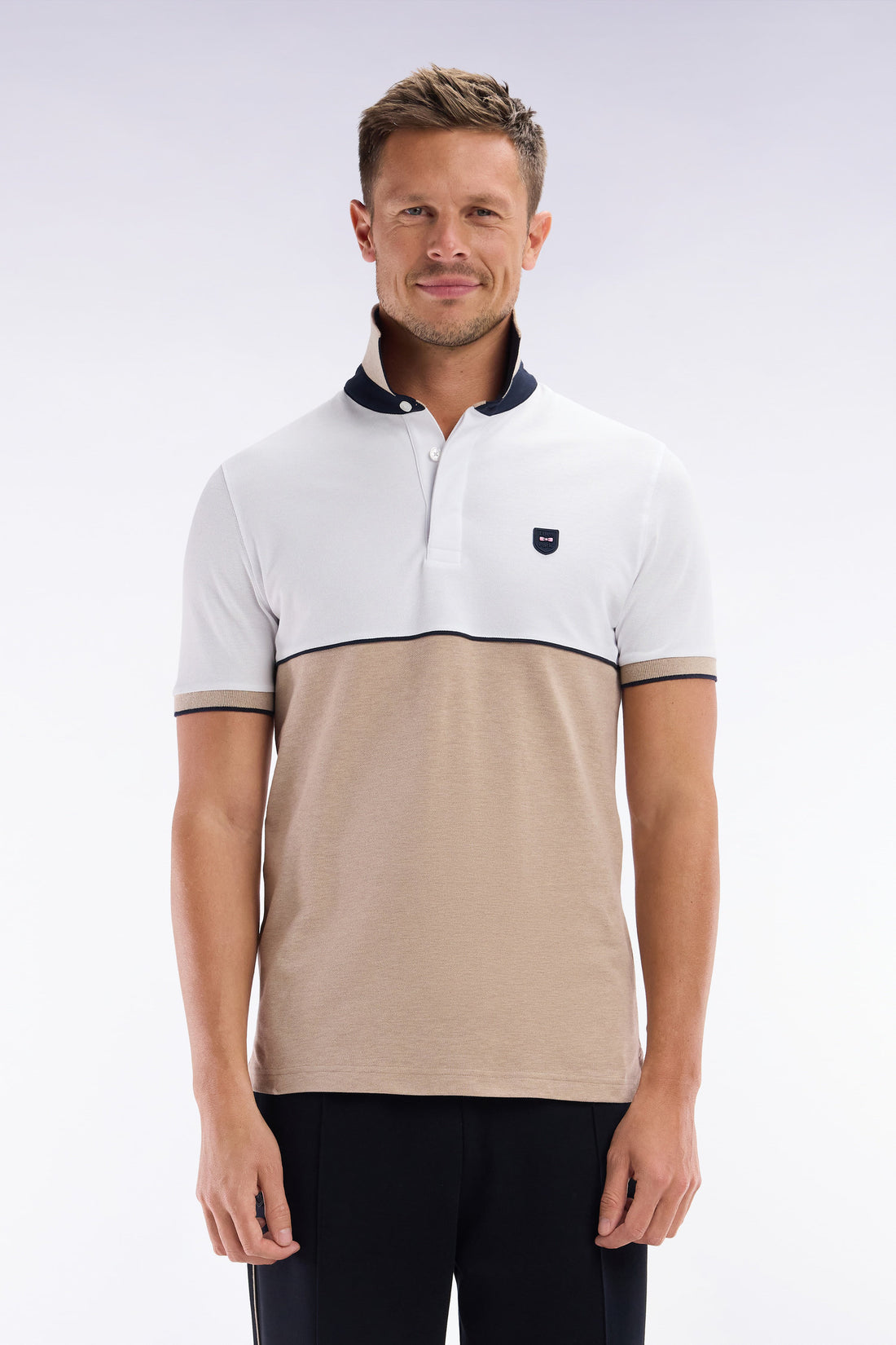 Eden Park_Slim-Fit Two-Tone Beige Stretch Cotton Short-Sleeved Polo Shirt_E25MAIPC0015_BEC13_01