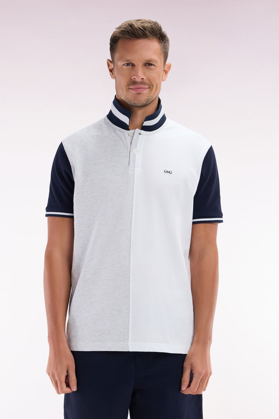 Eden Park_Relaxed-Fit Two-Tone Grey and White Short-Sleeved Cotton Polo Shirt_E25MAIPC0040_GRC10_01
