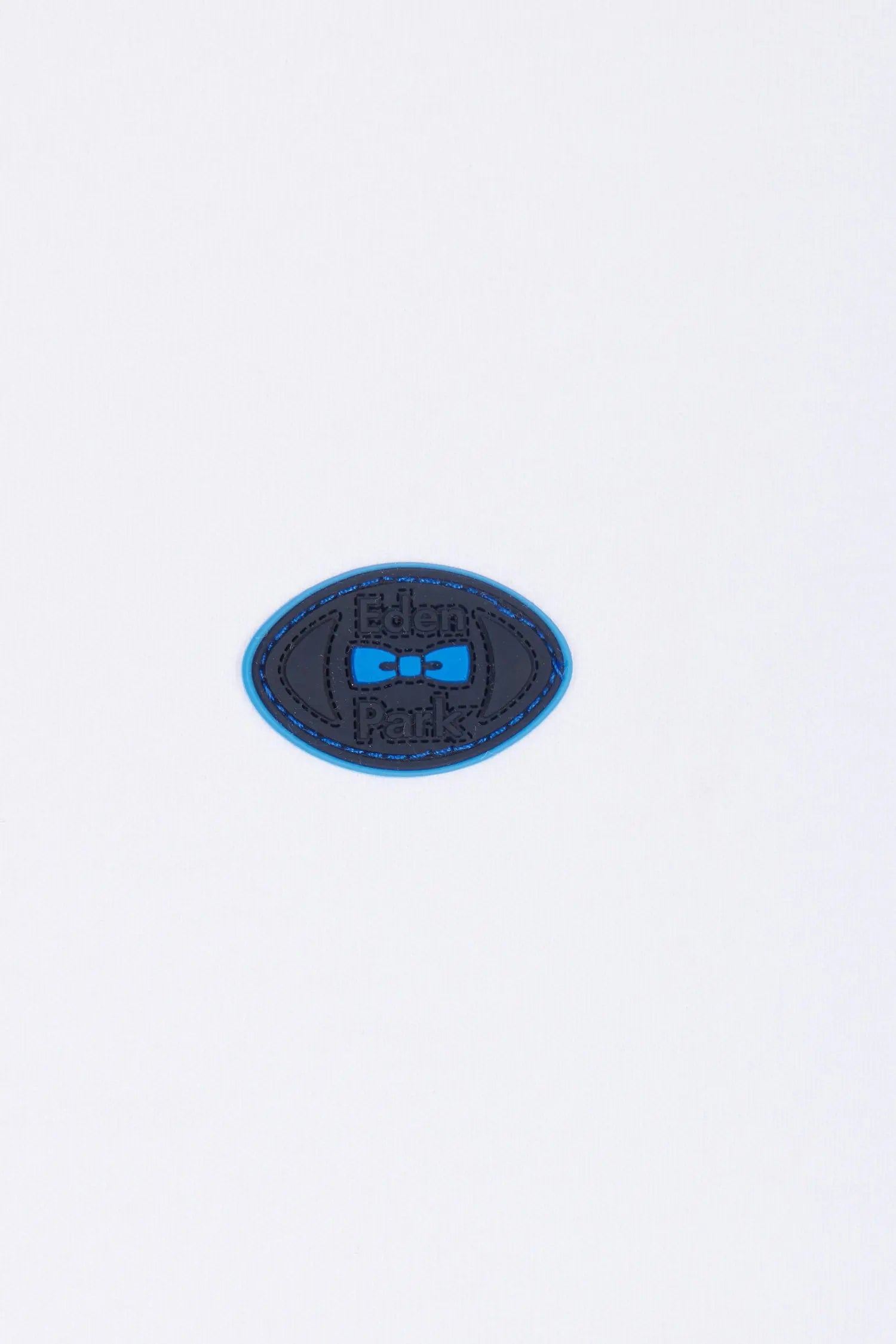 Eden Park_Relaxed-Fit White Cotton T-Shirt with Blue Ribbed Cuffs_E25MAITC0042_BLM25_05
