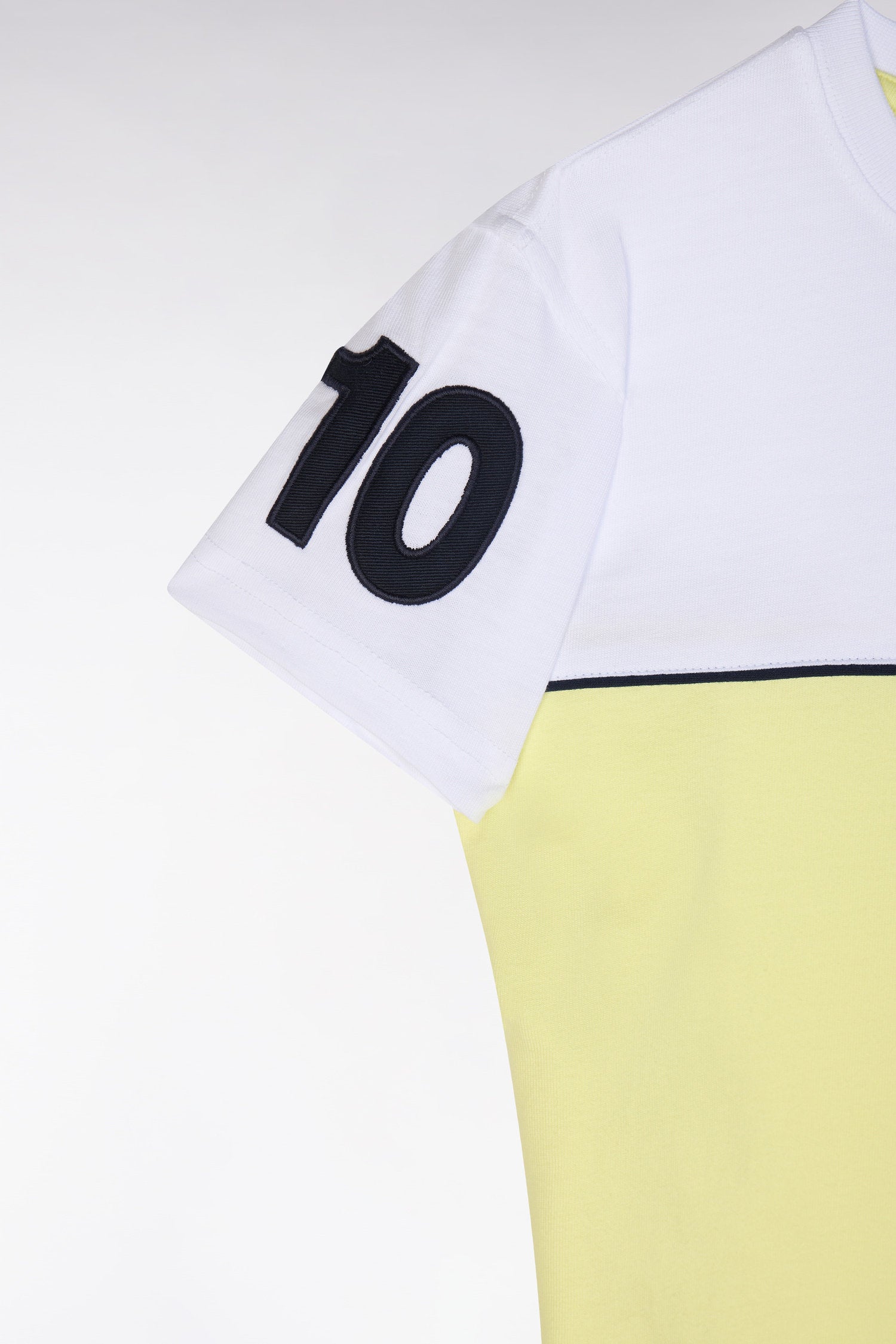 Eden Park_Straight-Fit Two-Tone Yellow Cotton T-Shirt_E25MAITC0052_JAC13_02
