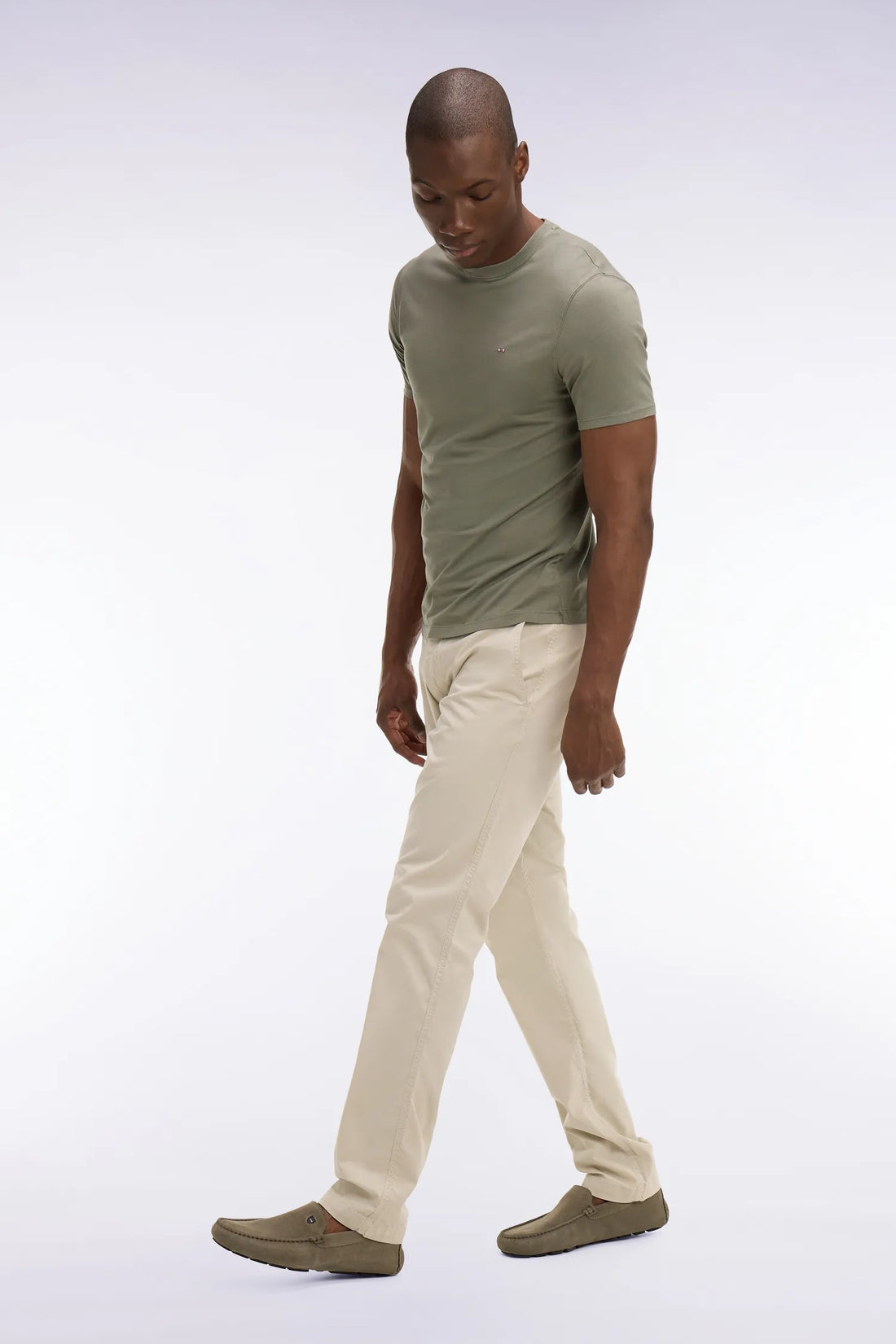Eden Park 0 Men Regular-Fit Chino Pants in Beige Stretch Cotton SKU: E26BAS0C0001_BEC18 Image 02