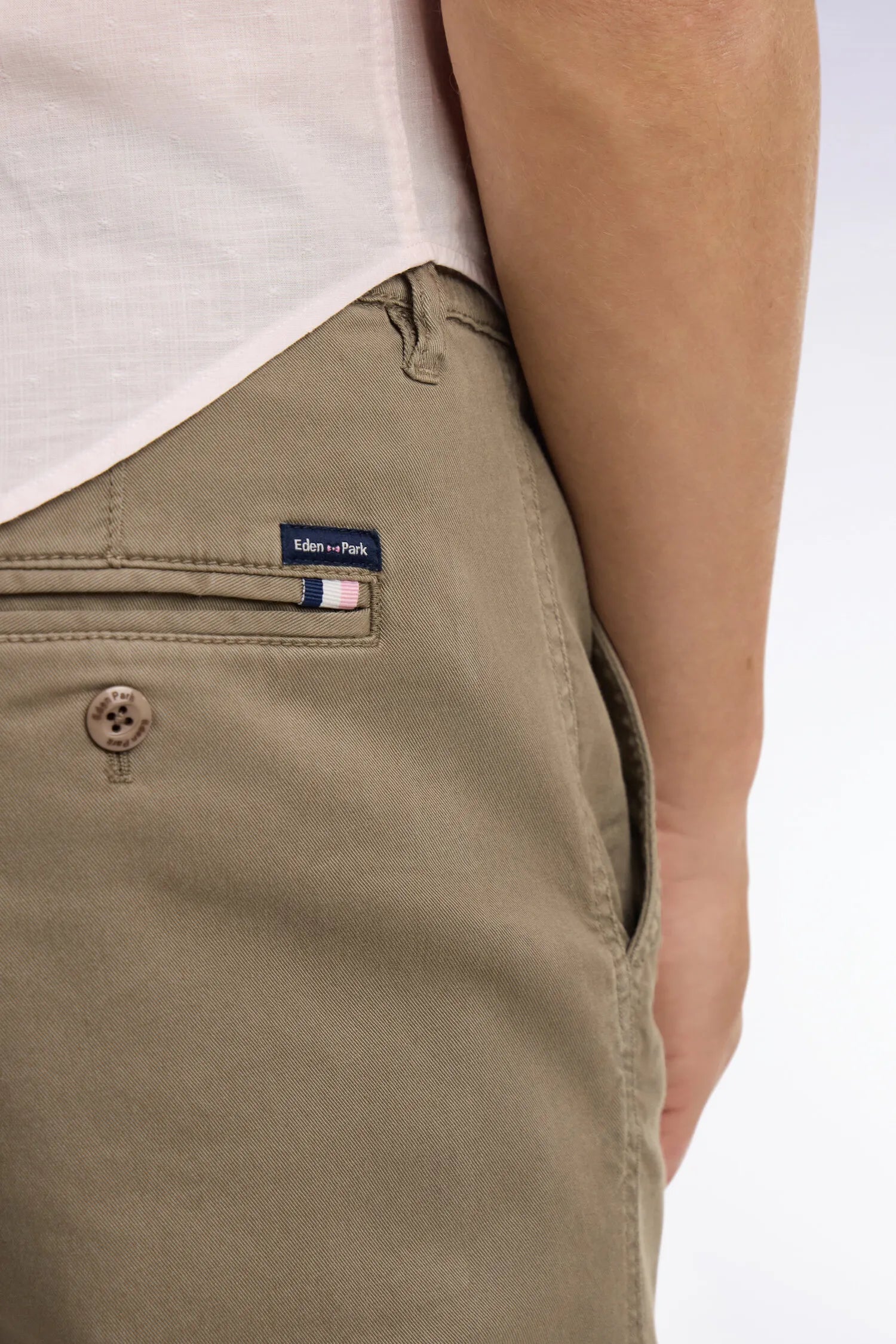 Eden Park Brown Men Beige Cotton and Lyocell Elastic Waist Chino Pants SKU: E26BAS0C0004_BEM Image 04