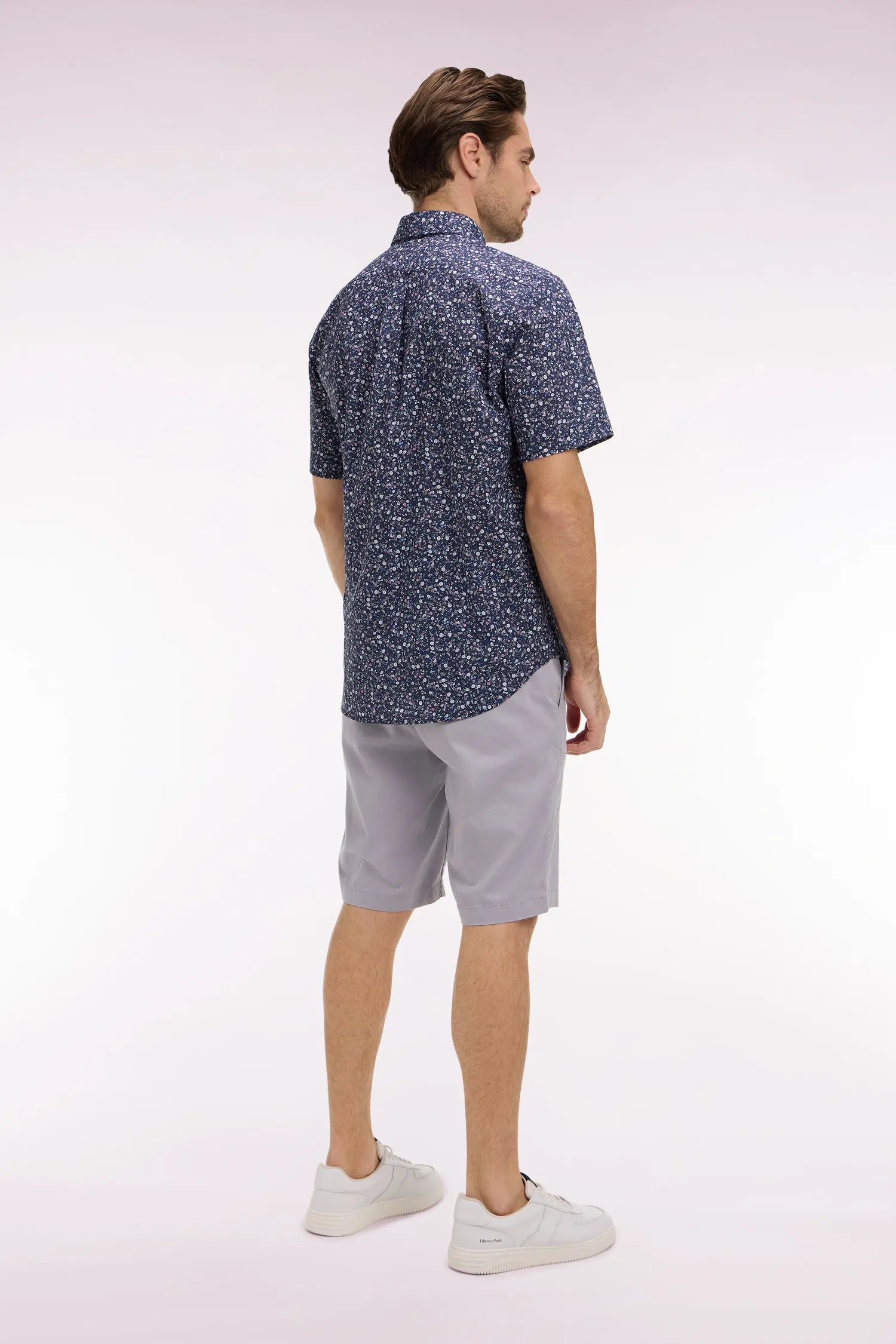 Eden Park Grey Men Chino Bermuda Shorts in Grey Stretch Gabardine SKU: E26BASBE0001_GRM20 Image 05