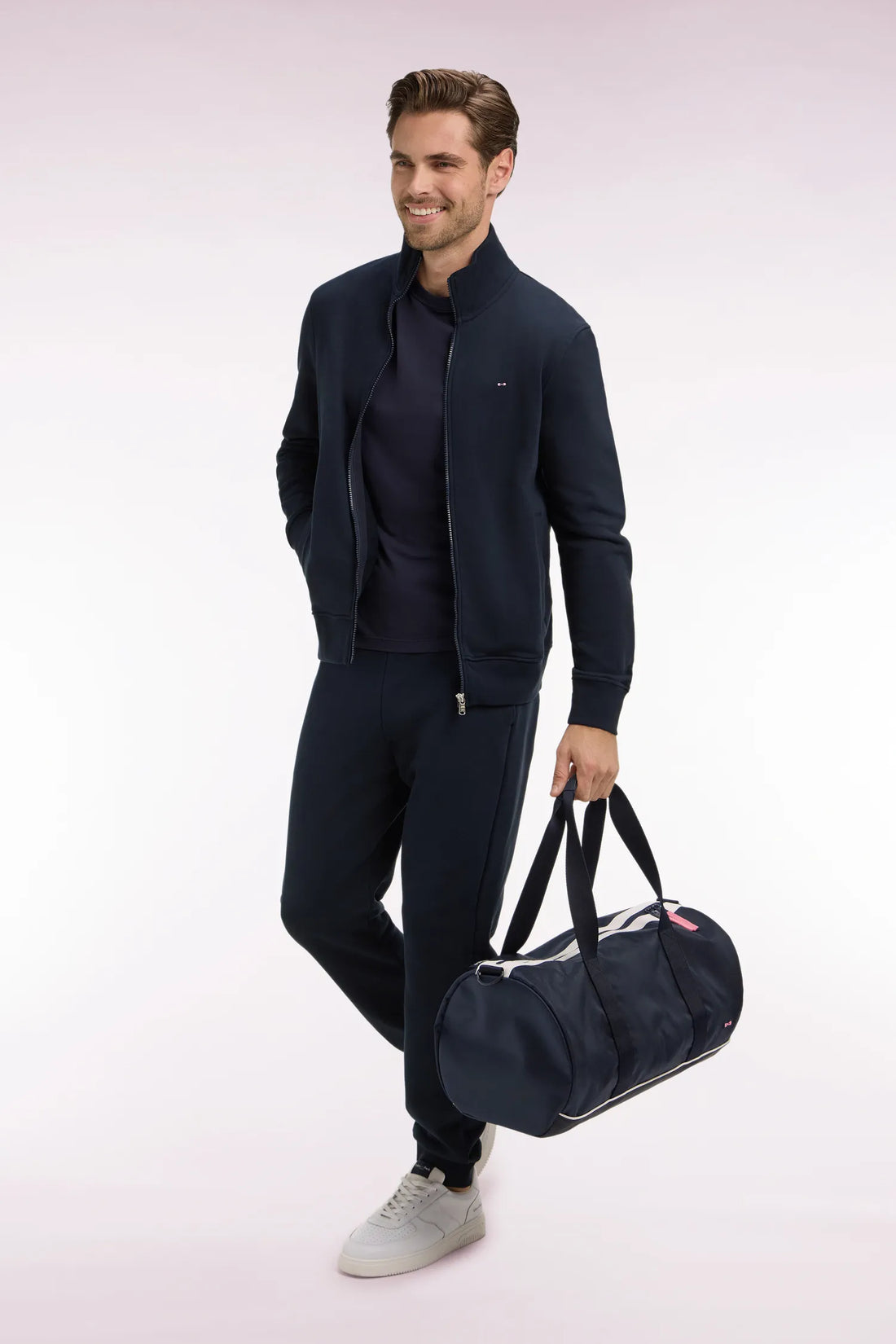 Eden Park 0 Men Plain Navy Cotton Fleece Joggers SKU: E26MAIJO0003_BLF Image 02