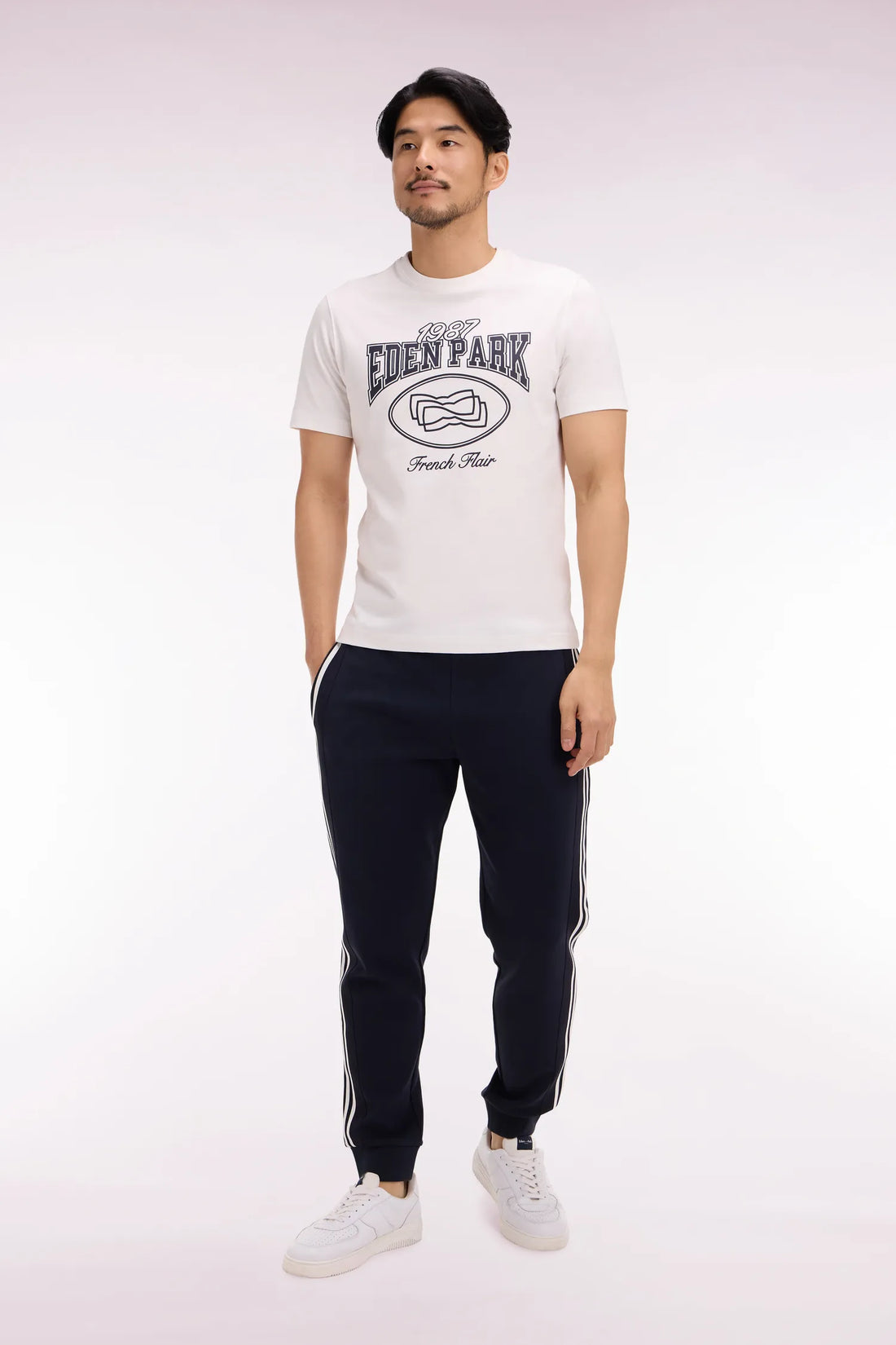 Eden Park 0 Men Regular Fit Navy Cotton Blend Joggers with Contrasting Panels SKU: E26MAIJO0007_BLF Image 01