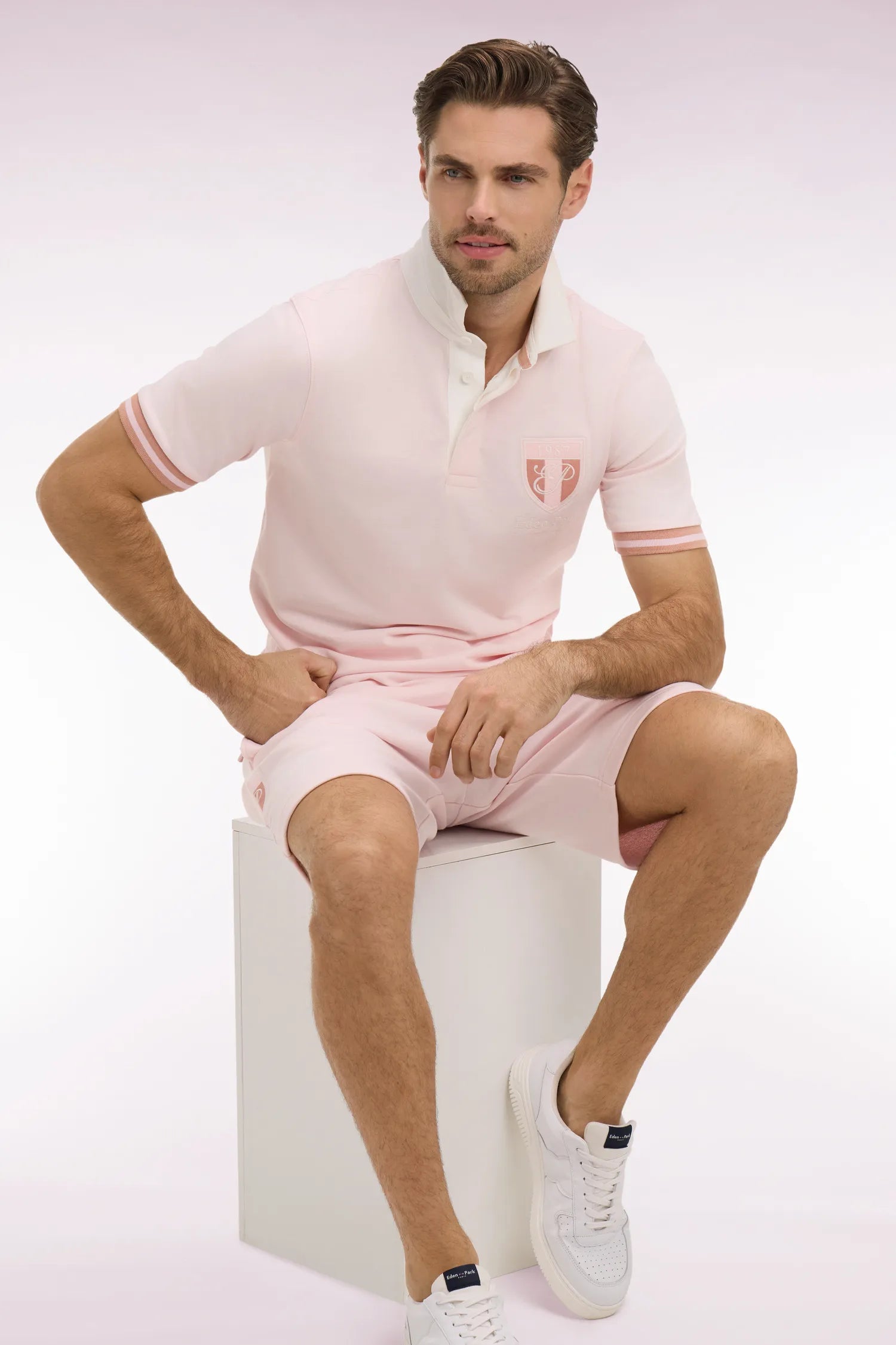 Eden Park 0 Men Short-Sleeved Pink Cotton Jersey Jersey with Embroidered Crest SKU: E26MAIMC0002_ROC21 Image 02