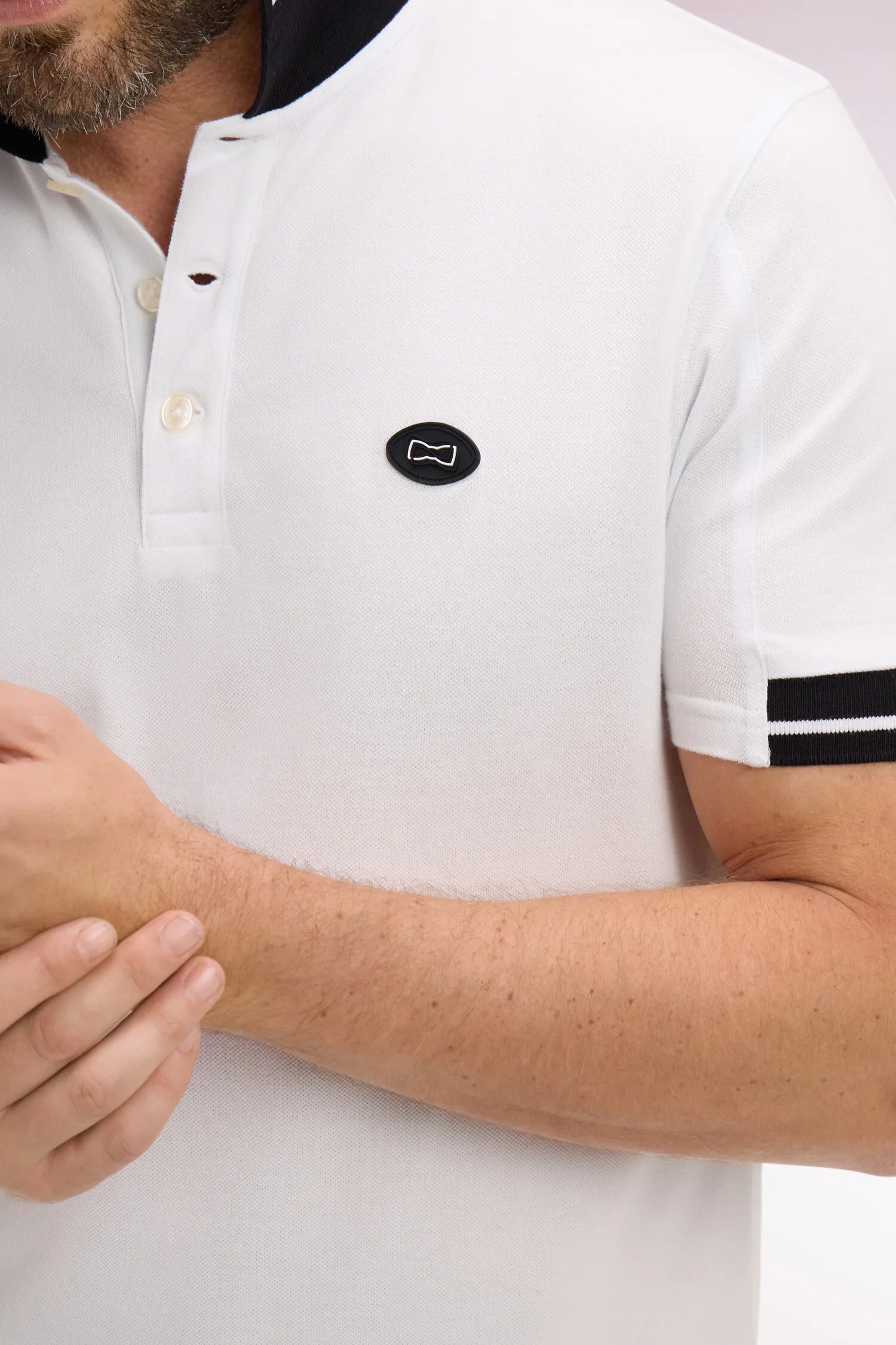 Eden Park White Men Short-Sleeved Polo Shirt in White Cotton Pique with Navy Details SKU: E26MAIPC0045_BC Image 04