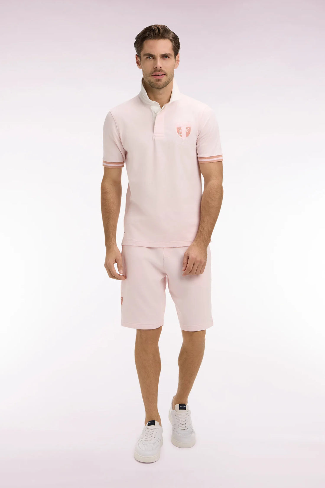 Eden Park Pink Men Pink Cotton Fleece Shorts with Embroidered Crest SKU: E26MAISH0016_ROC21 Image 01
