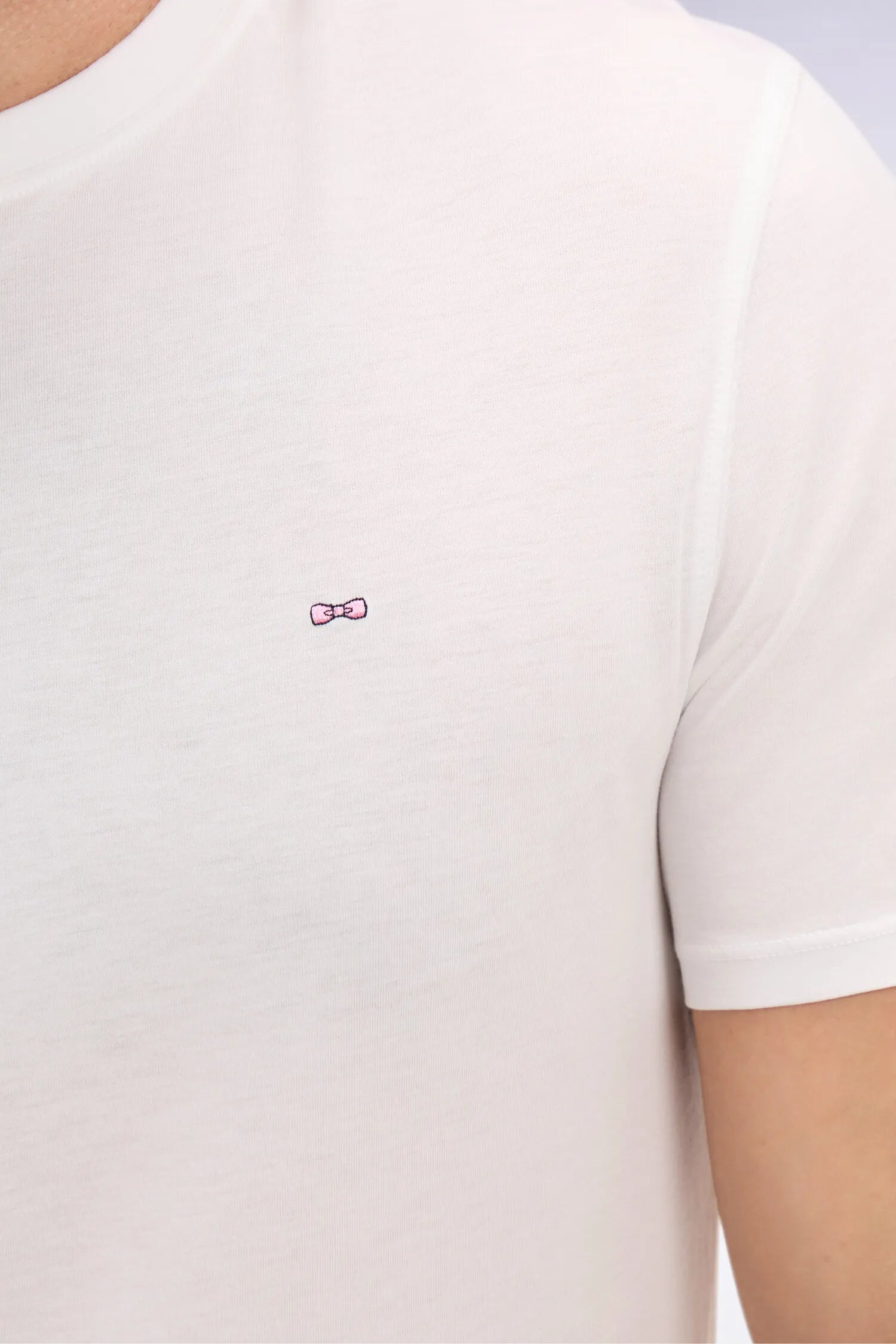 Eden Park White Men Regular Fit Short-Sleeved White Lyocell and Cotton T-Shirt SKU: E26MAITC0009_BC Image 04
