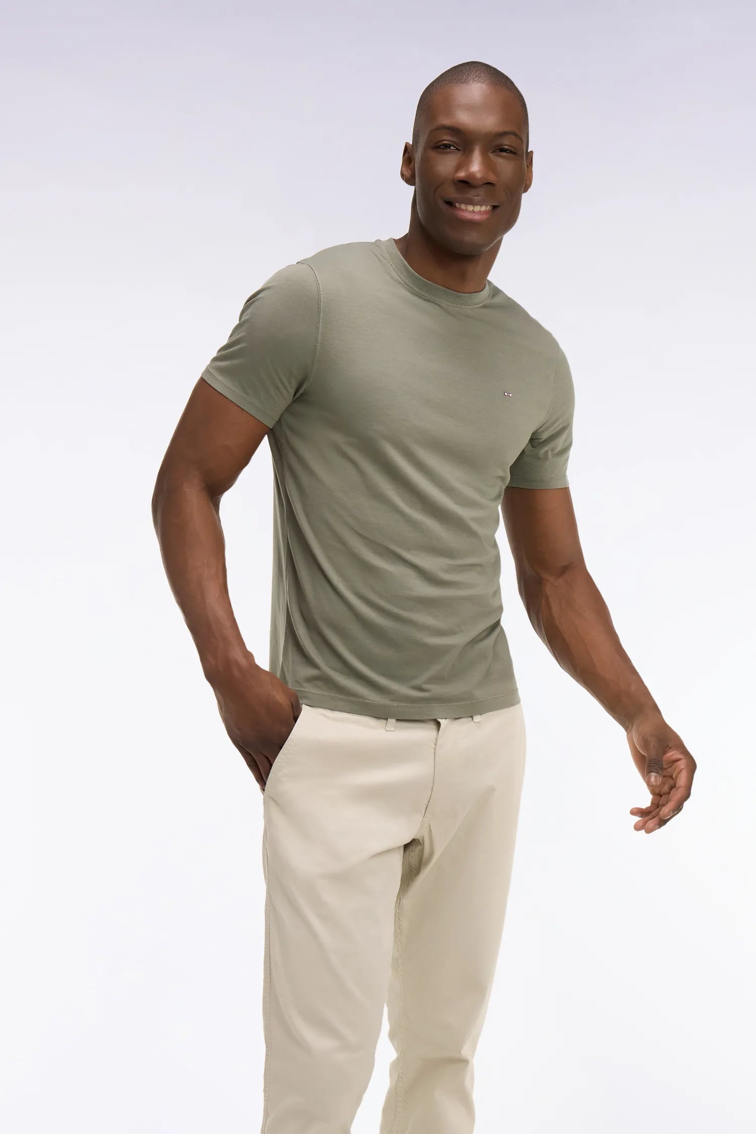 Eden Park Khaki Men Regular Fit Short-Sleeved Khaki Lyocell and Cotton T-Shirt SKU: E26MAITC0009_KAF8 Image 03