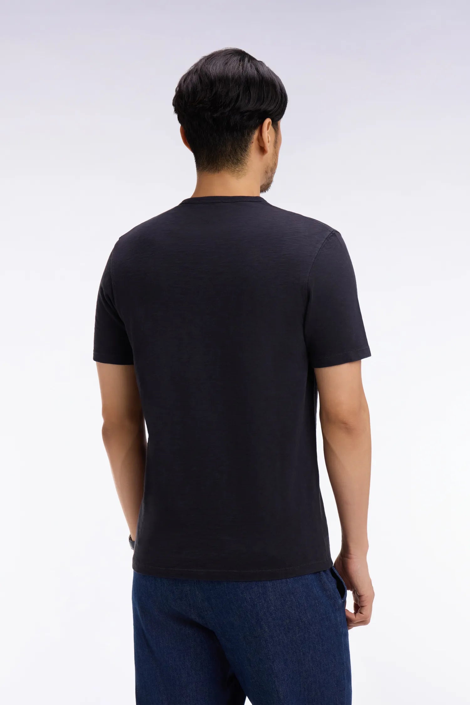Eden Park 0 Men Short-Sleeved T-Shirt in Navy Slub Cotton Jersey SKU: E26MAITC0010_BLF Image 04