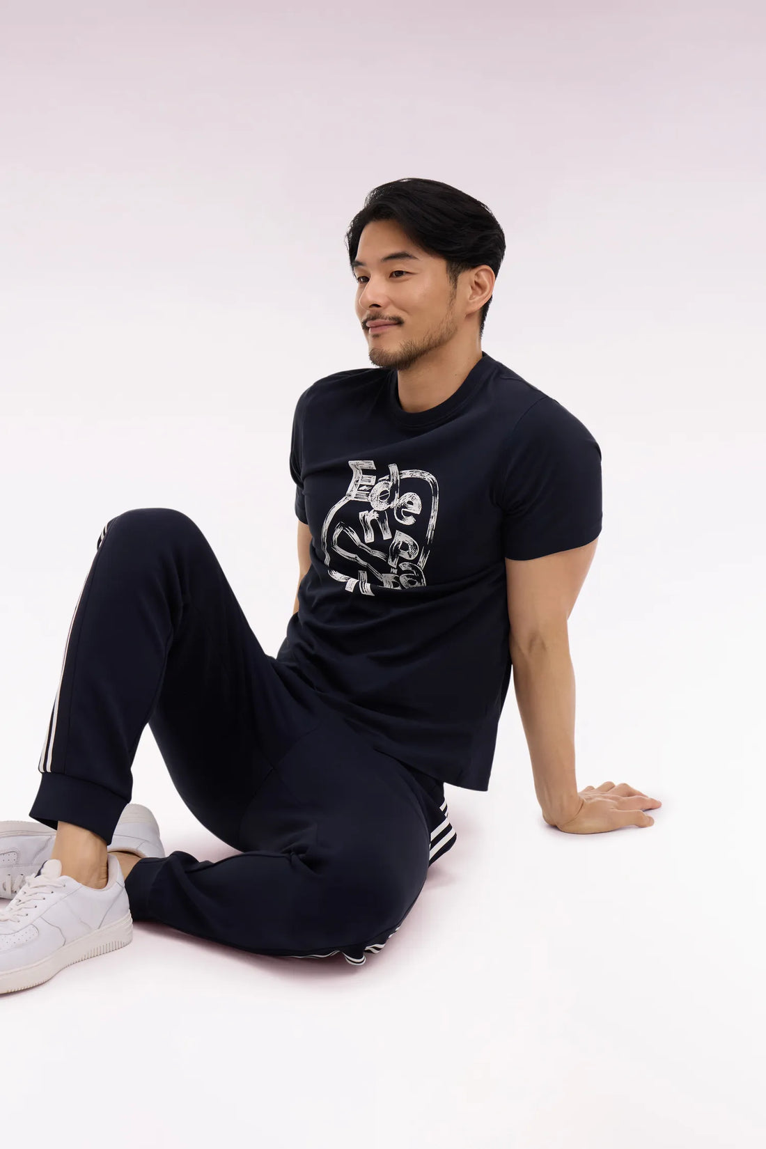 Eden Park 0 Men Short-Sleeved Navy Cotton T-Shirt with Screen Print SKU: E26MAITC0064_BLF Image 02