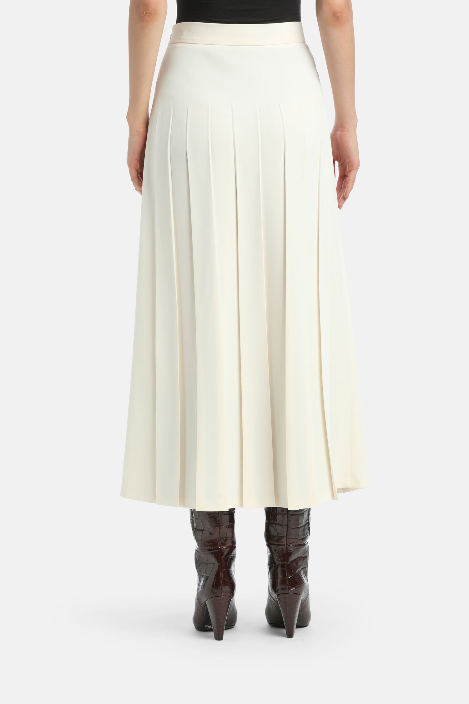 Luisa Spagnoli_Favoloso - Pleated Skirt_FAVOLOSO_0210_02