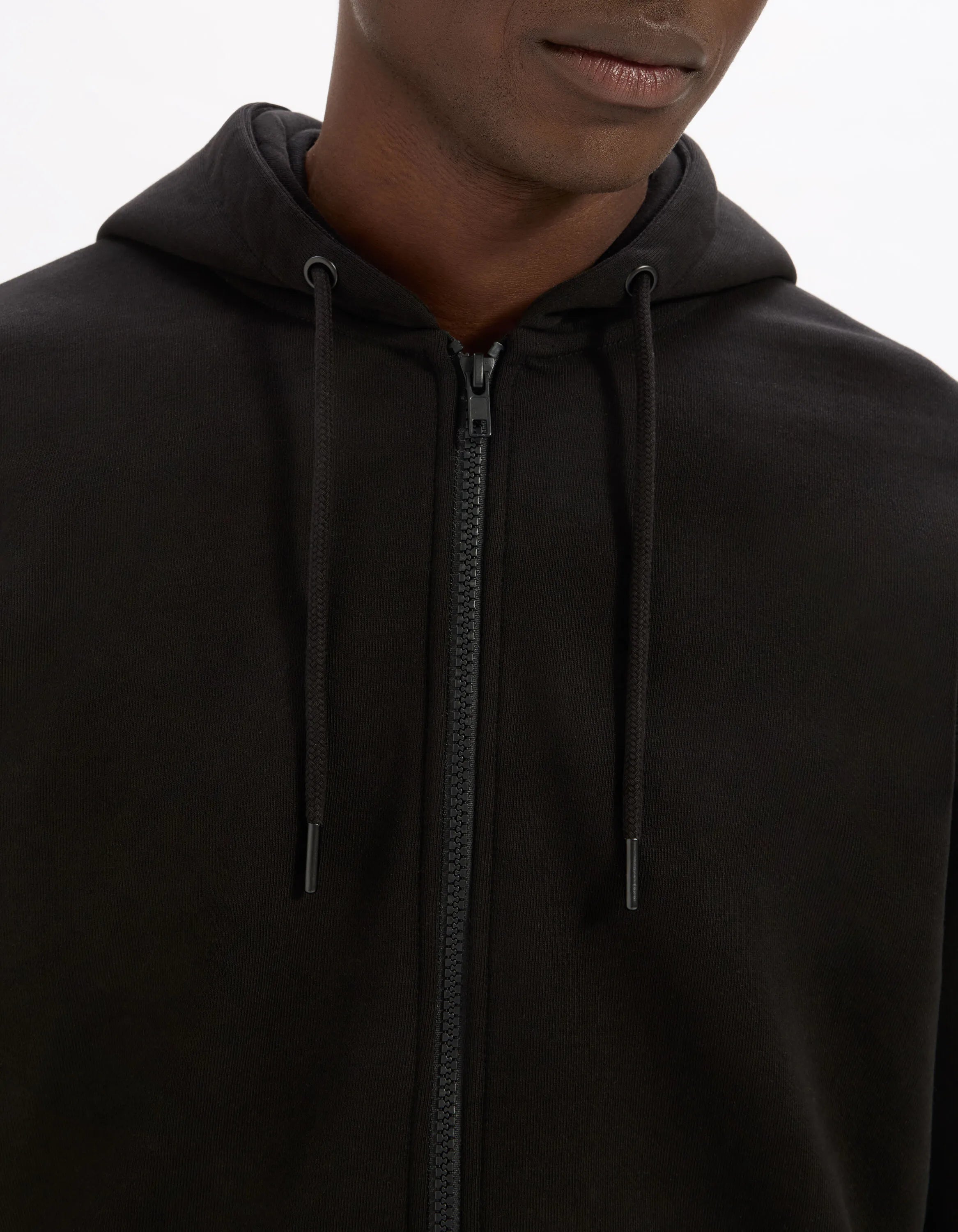 Celio_Black_100% Cotton Zip-Up Hoodie_FETHREE_BLACK_04