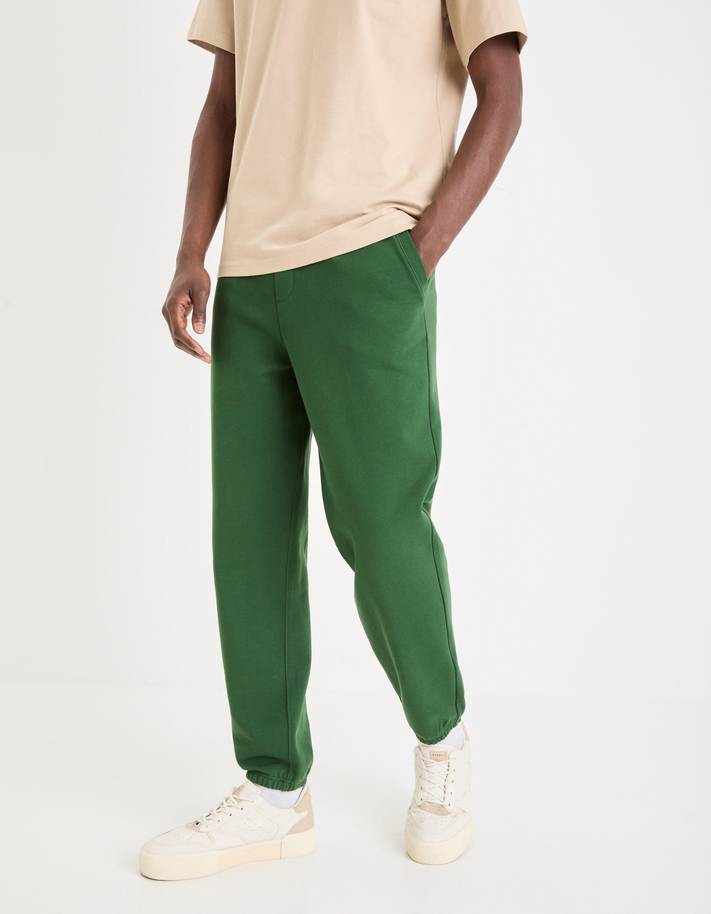 Wide Jogging Pants - Green_FOIDEA_GREEN BRITISH_03