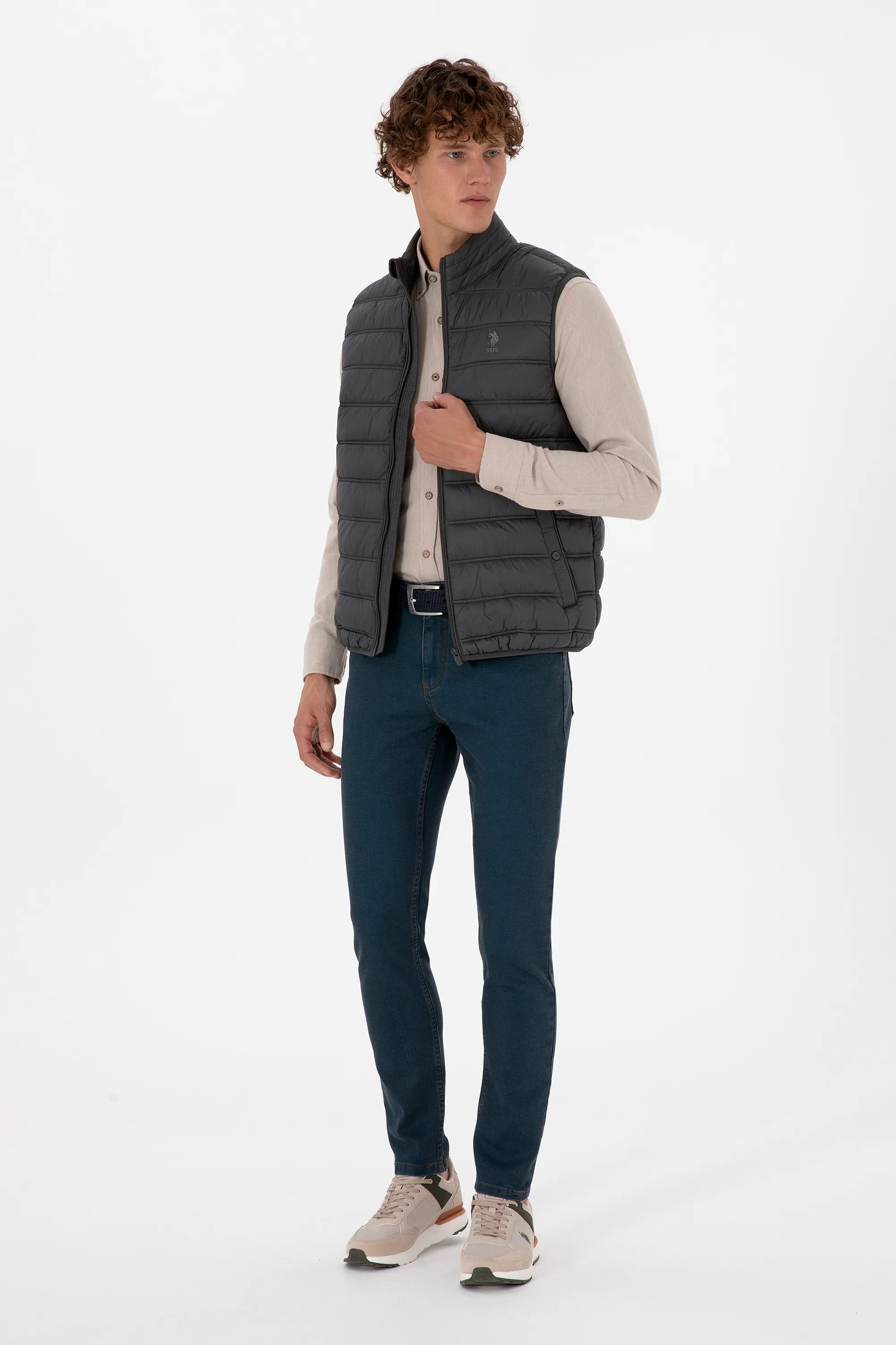 U.S. Polo Assn._Grey_Grey Vest Jacket_G081GL0100 2246396_VR024_04