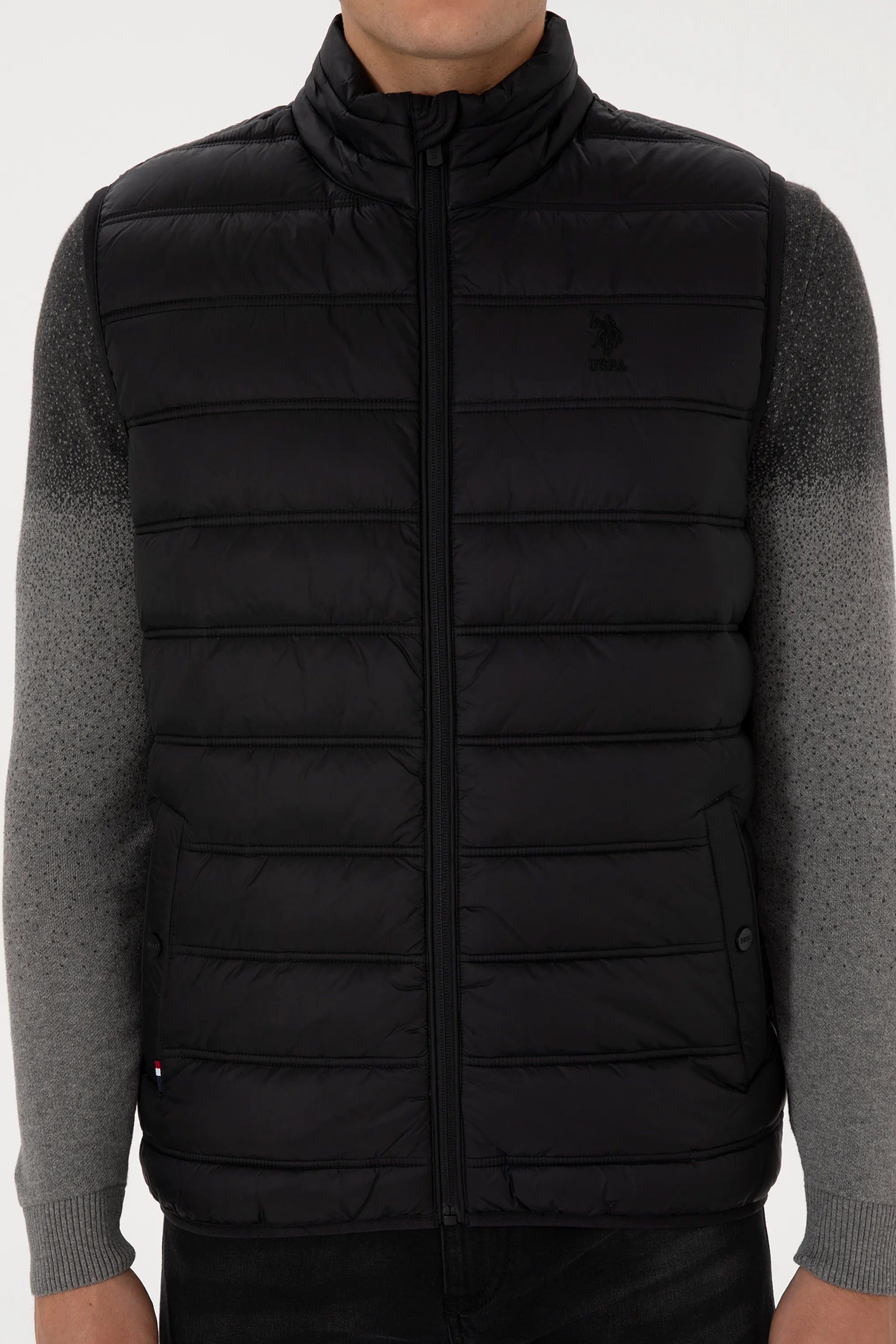 U.S. Polo Assn._Black_Black Vest With Logo_G081GL0100 2246396_VR046_06