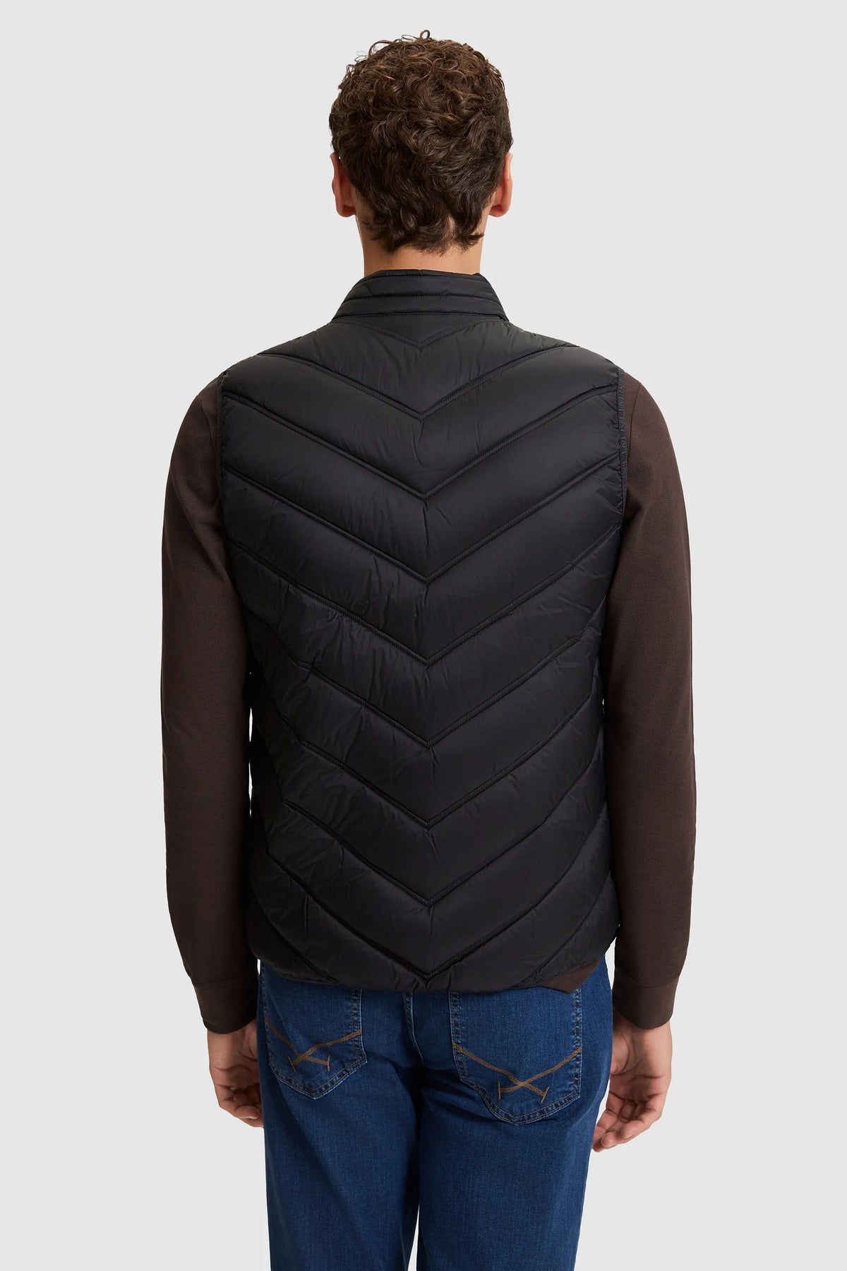 U.S. Polo Assn. Black Men Black Chevron Quilted Vest Jacket SKU: G081GL0100 PU-13222_VR046 Image 05